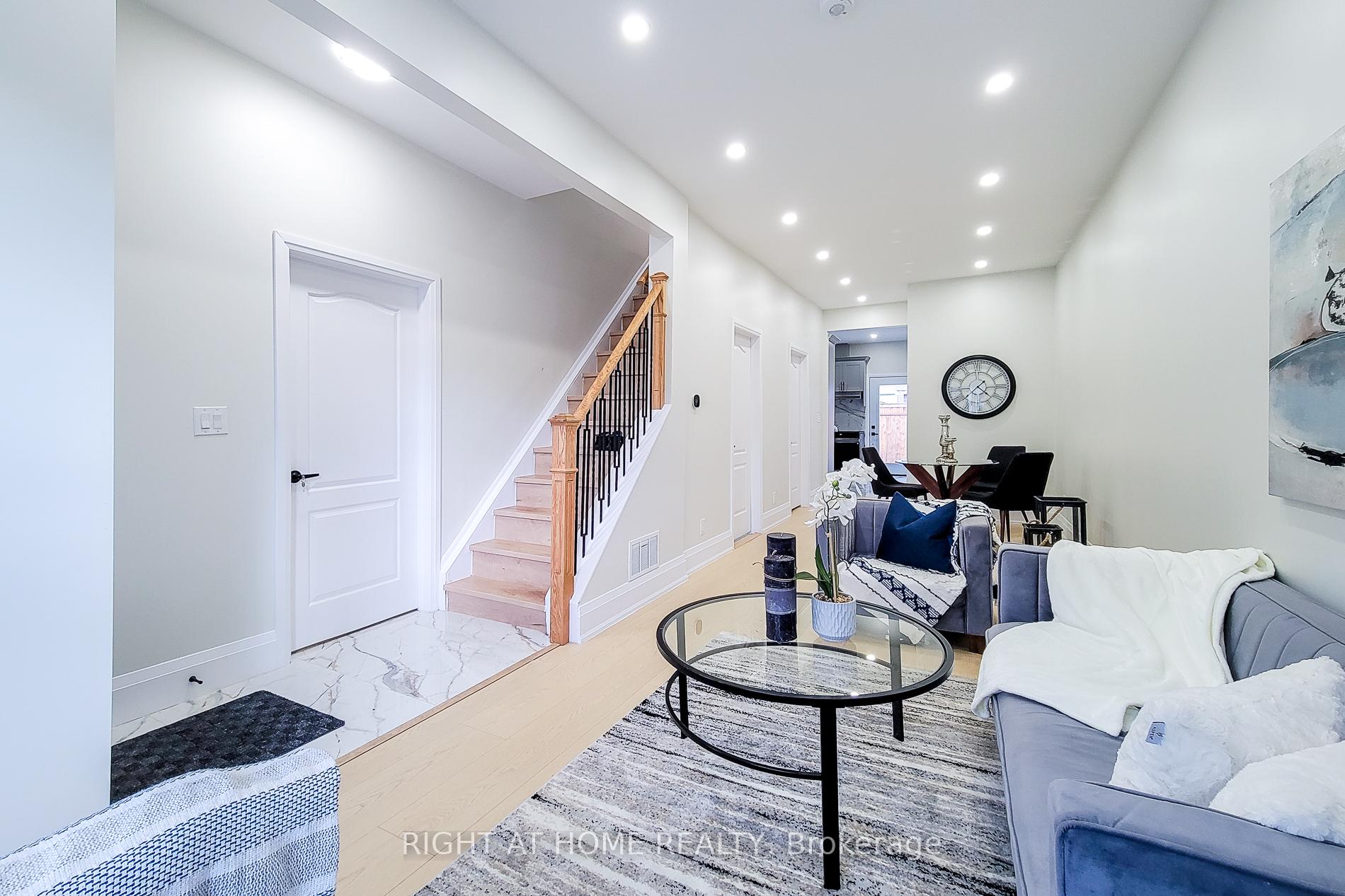 Photo 9 of 38 Clyde Street, Hamilton, Landsdale — HOMEH