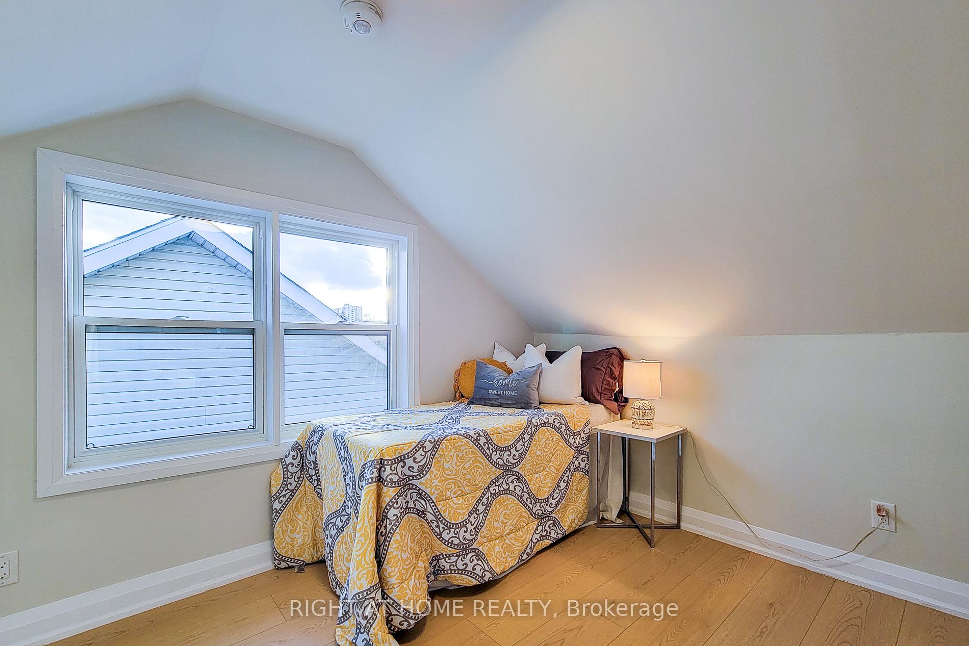 Photo 22 of 38 Clyde Street, Hamilton, Landsdale — HOMEH
