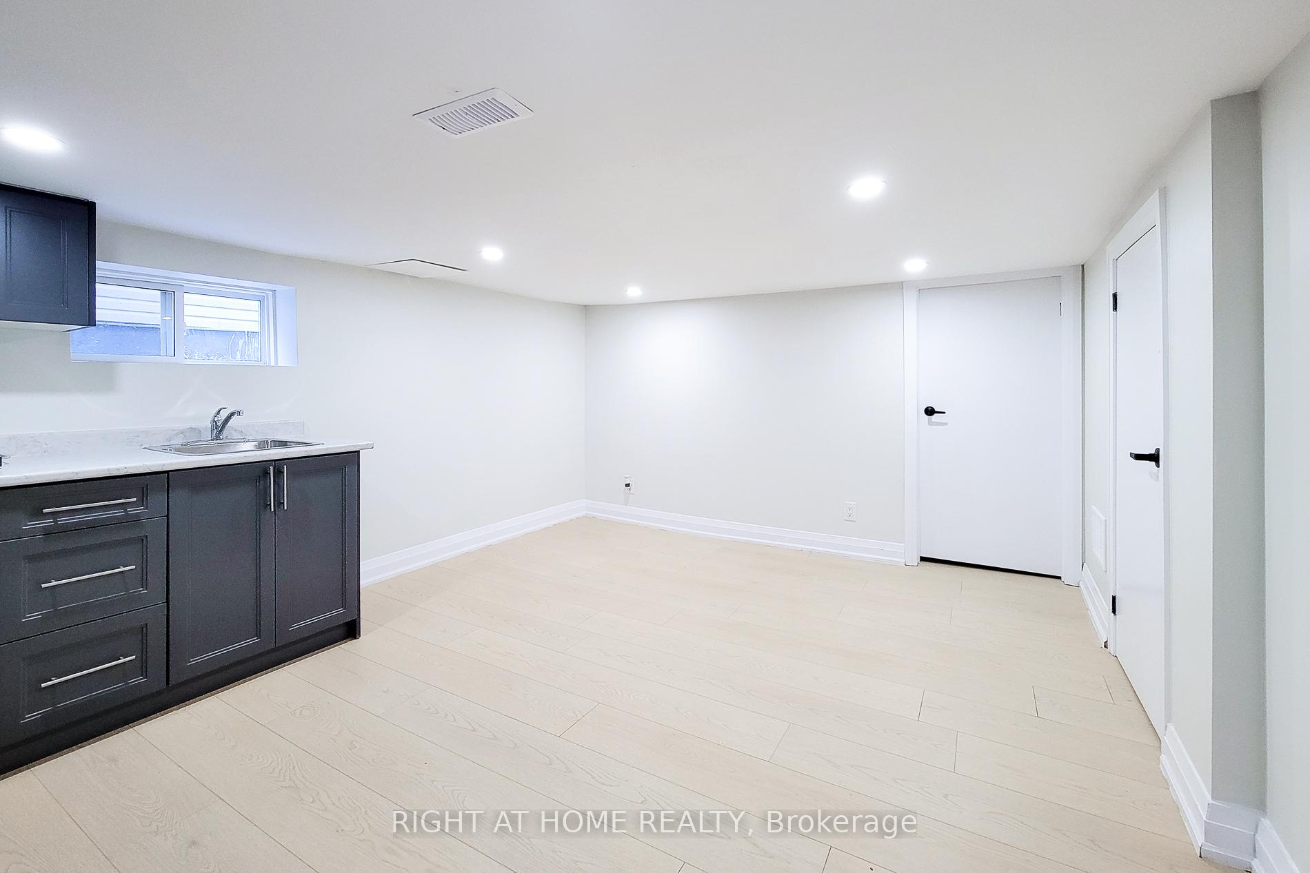 Photo 28 of 38 Clyde Street, Hamilton, Landsdale — HOMEH