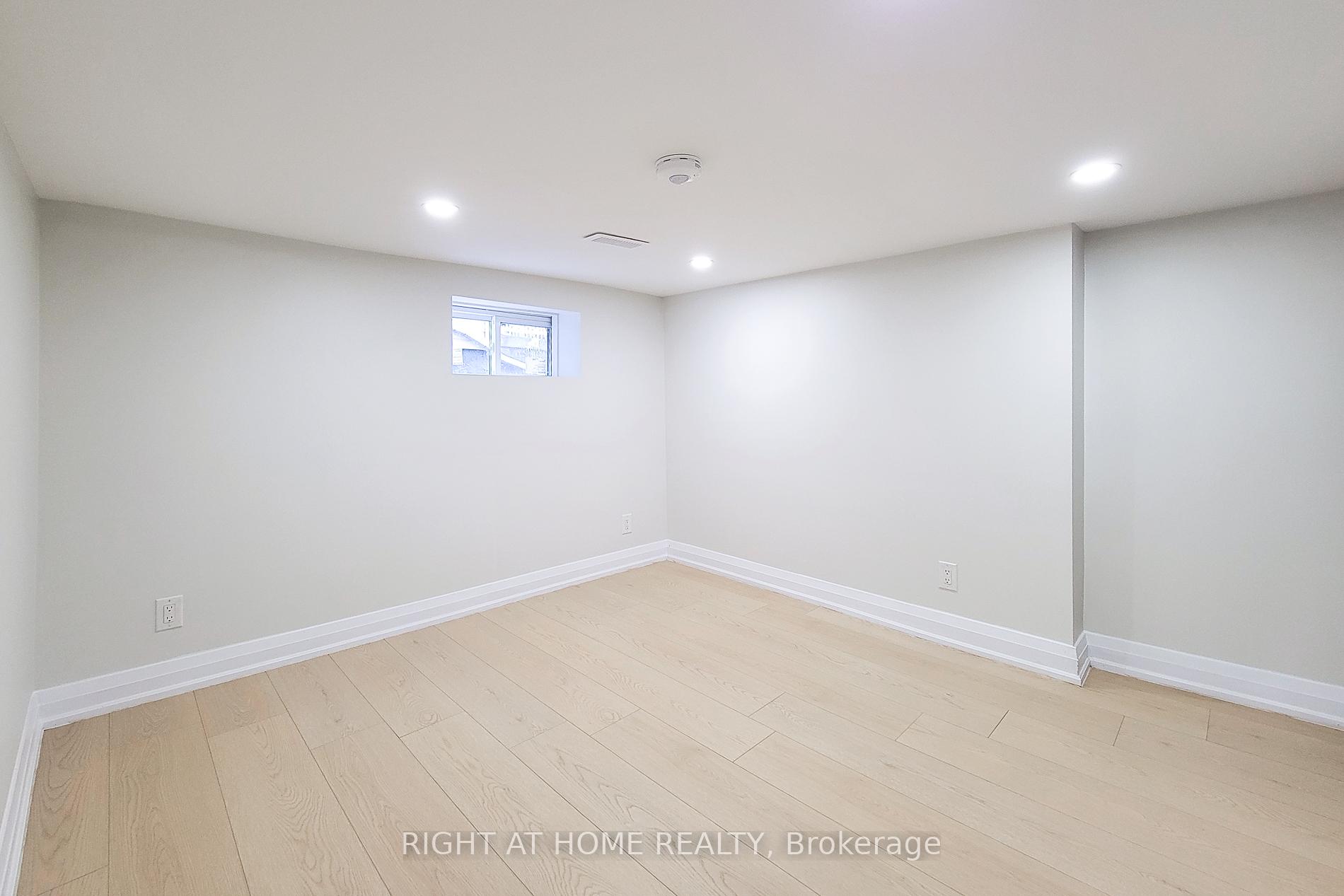 Photo 33 of 38 Clyde Street, Hamilton, Landsdale — HOMEH