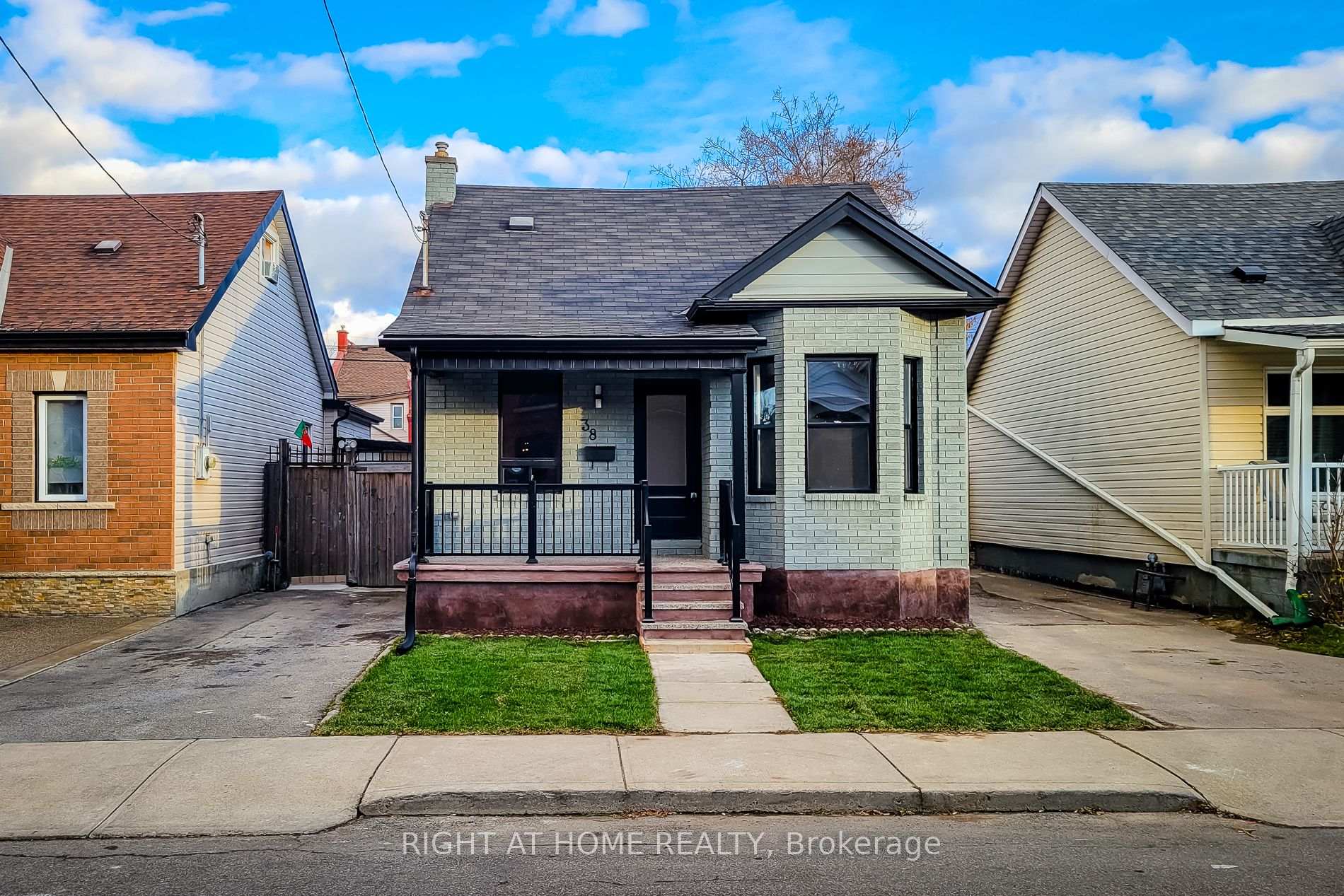 Photo 34 of 38 Clyde Street, Hamilton, Landsdale — HOMEH