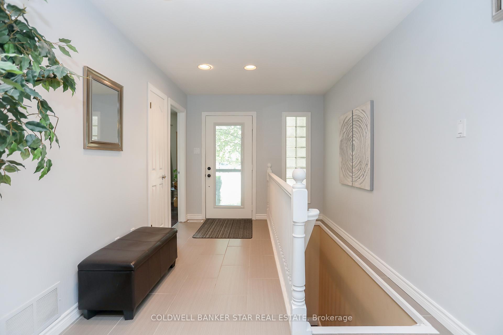 Photo 6 of 7 Wright Crescent, St. Thomas — HOMEH