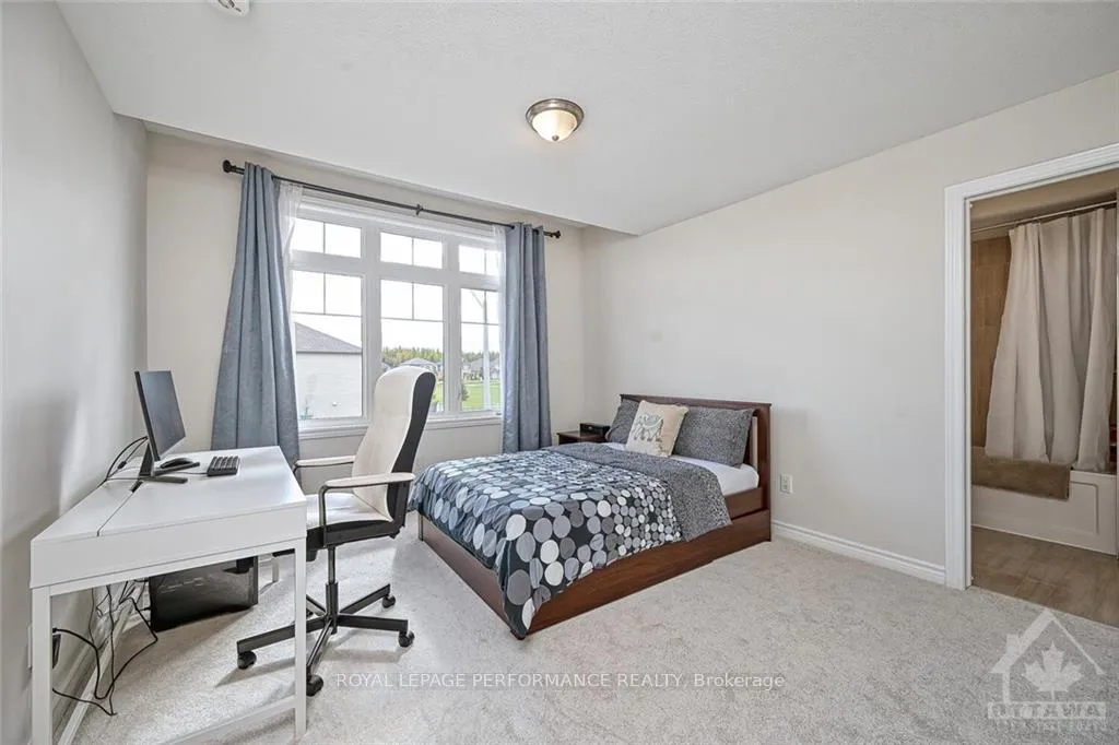 Photo 6 of 571 Parade Drive, Ottawa, Stittsville (South) — HOMEH