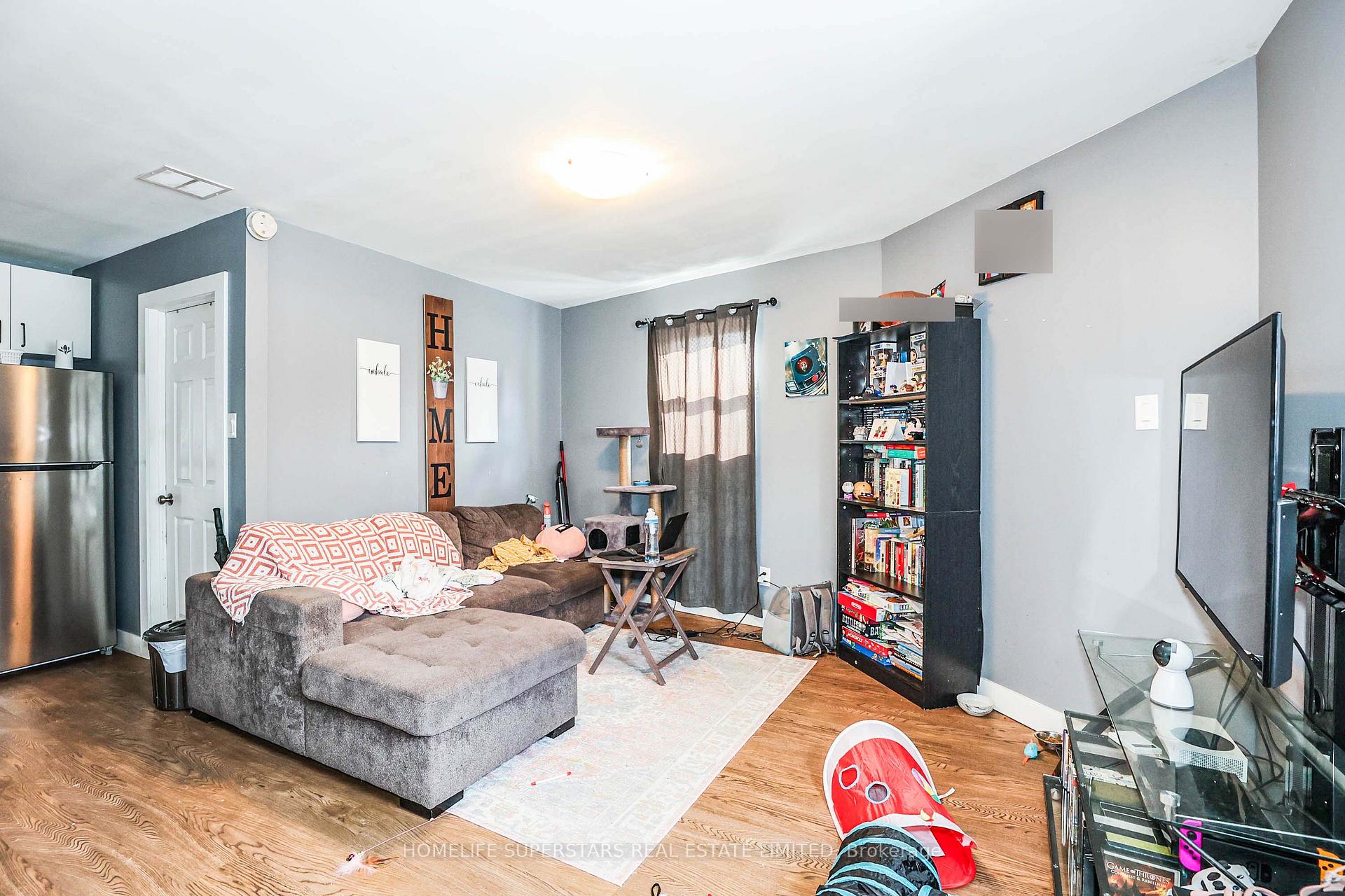 Photo 1 of 205 Queenston Street E, St. Catharines, E. Chester — HOMEH
