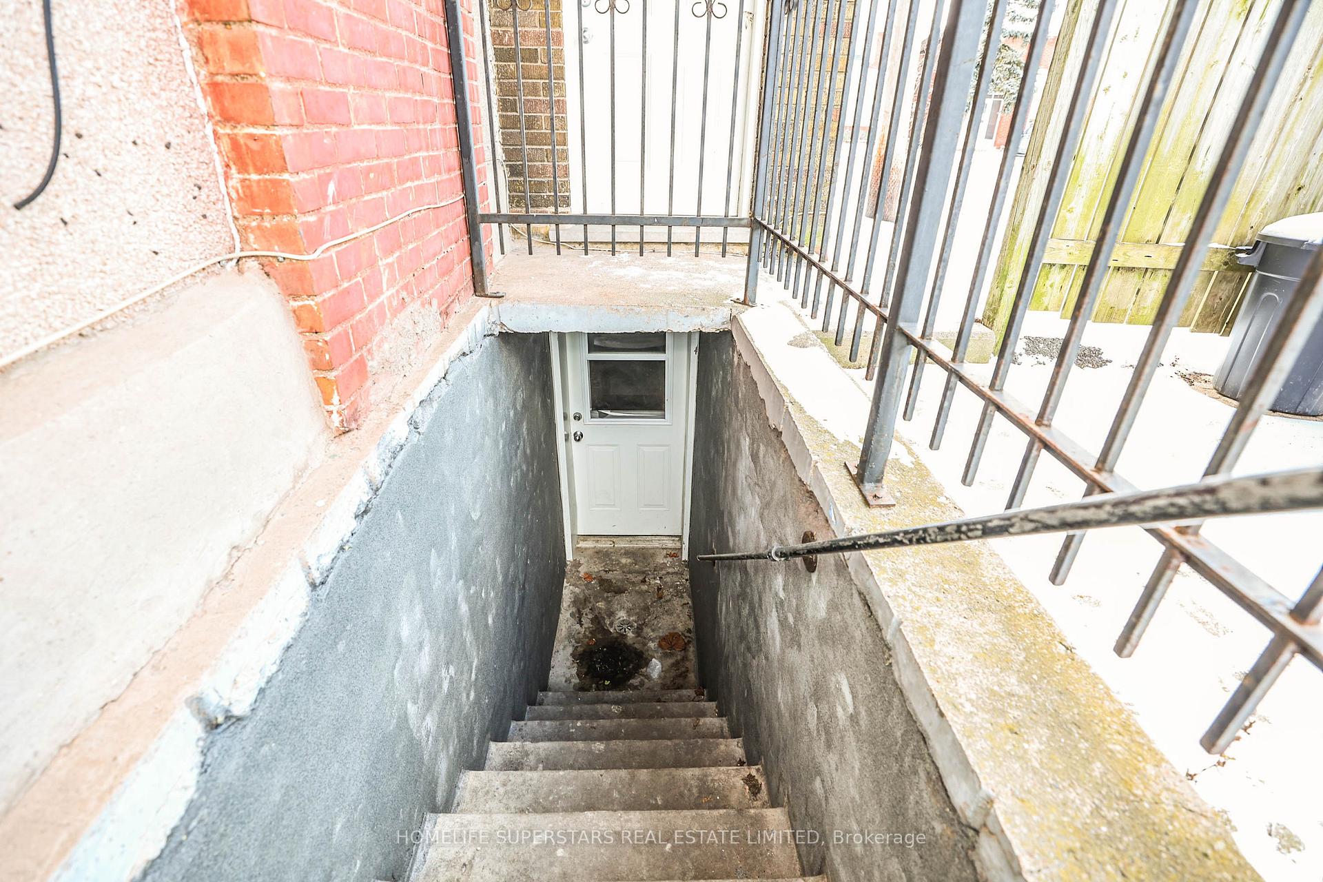 Photo 9 of 205 Queenston Street E, St. Catharines, E. Chester — HOMEH