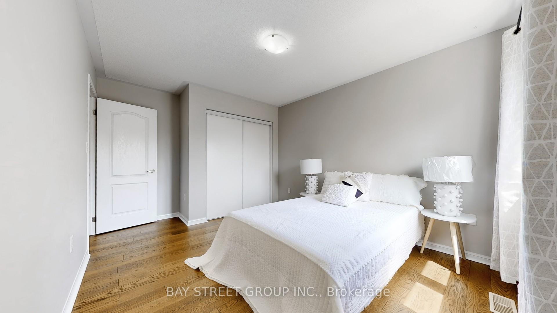 Photo 27 of 76 Roelfson Drive, Hamilton, Meadowlands — HOMEH