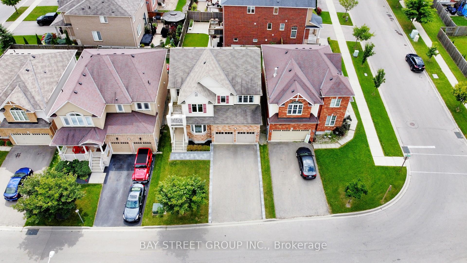 Photo 35 of 76 Roelfson Drive, Hamilton, Meadowlands — HOMEH