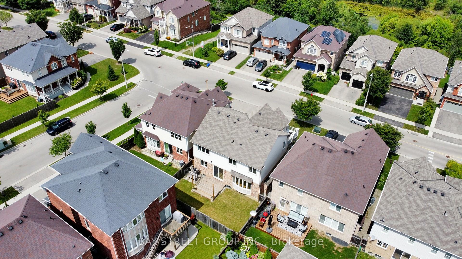 Photo 37 of 76 Roelfson Drive, Hamilton, Meadowlands — HOMEH