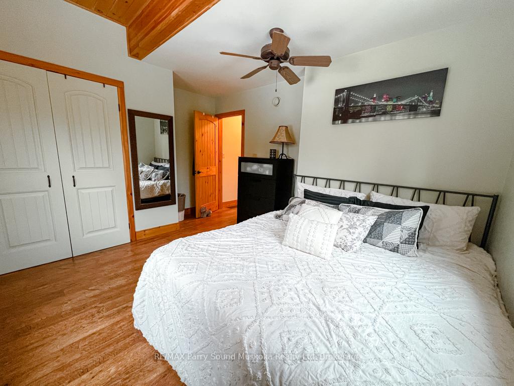Photo 20 of 74 Carling Bay Road W, Carling — HOMEH