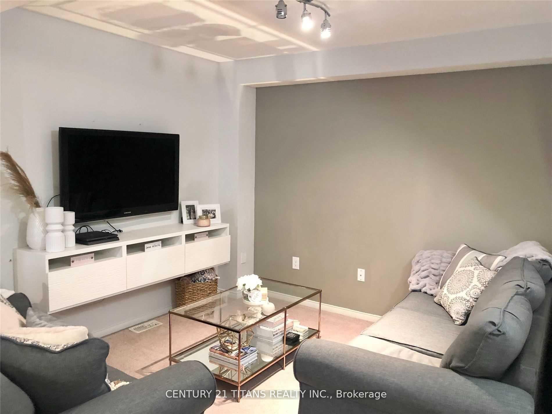 Photo 6 of 26 Pendrill Way, Ajax, Central East — HOMEH