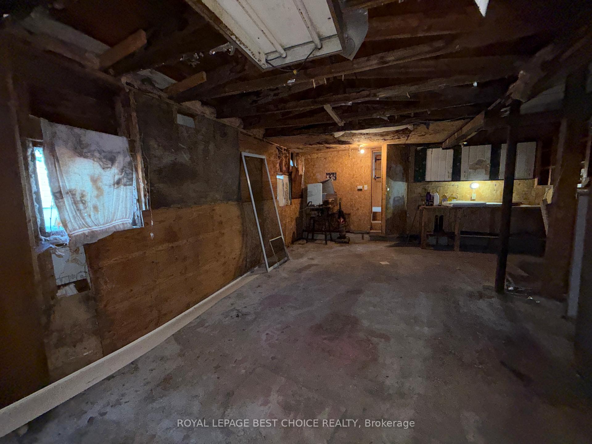 Photo 3 of 36 Russell Street, Cobalt — HOMEH