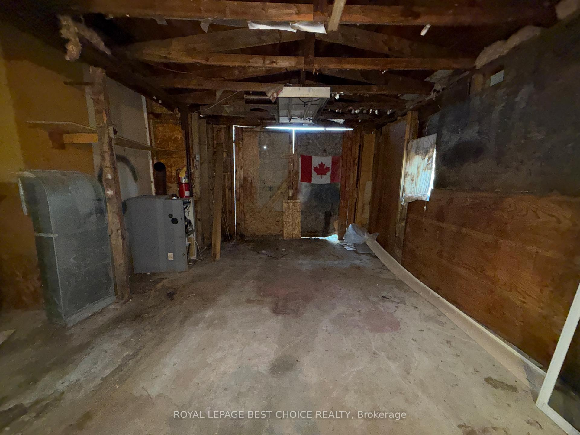 Photo 4 of 36 Russell Street, Cobalt — HOMEH