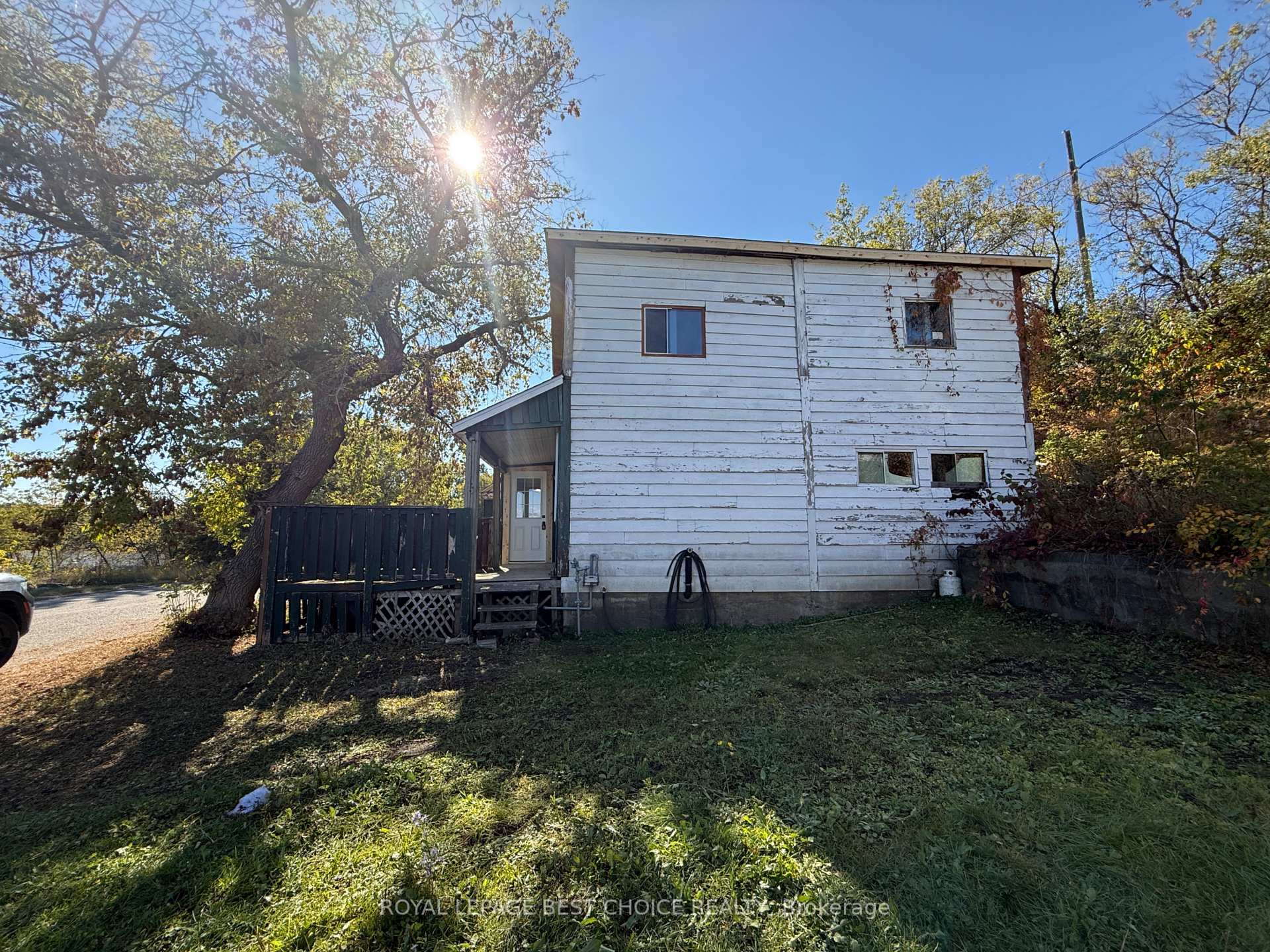 Photo 7 of 36 Russell Street, Cobalt — HOMEH
