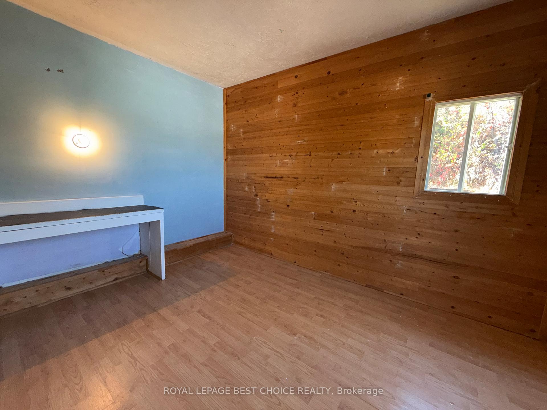 Photo 20 of 36 Russell Street, Cobalt — HOMEH
