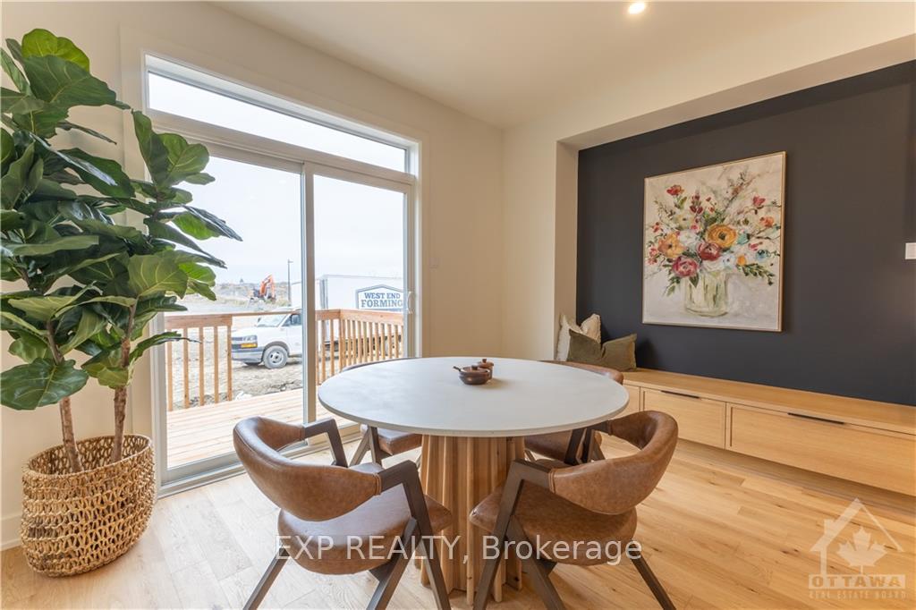 Photo 10 of 711 Ploughman Place, Ottawa, Stittsville (South) — HOMEH