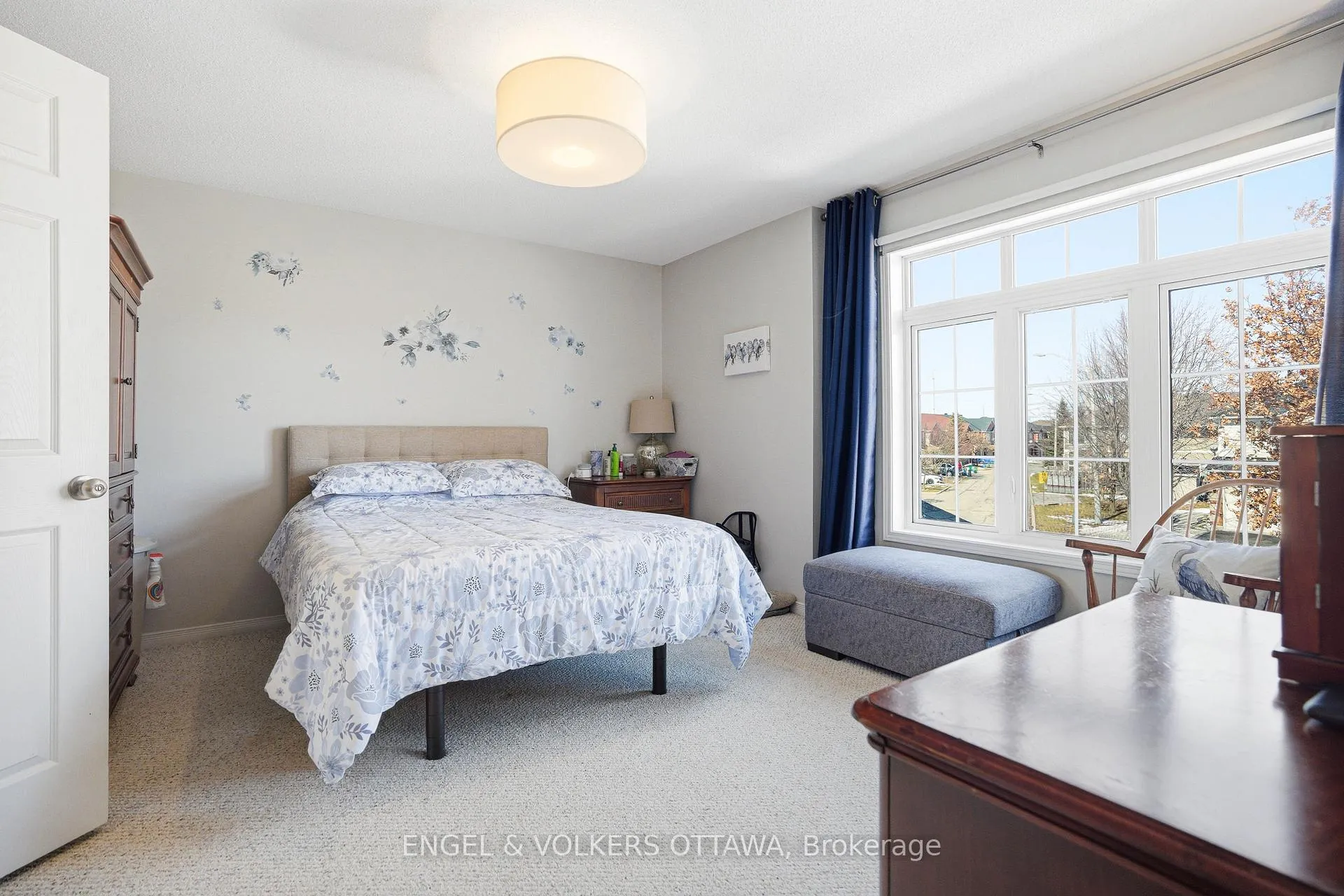 Photo 17 of 1092 Brasseur Crescent, Ottawa, Fallingbrook/Gardenway South — HOMEH