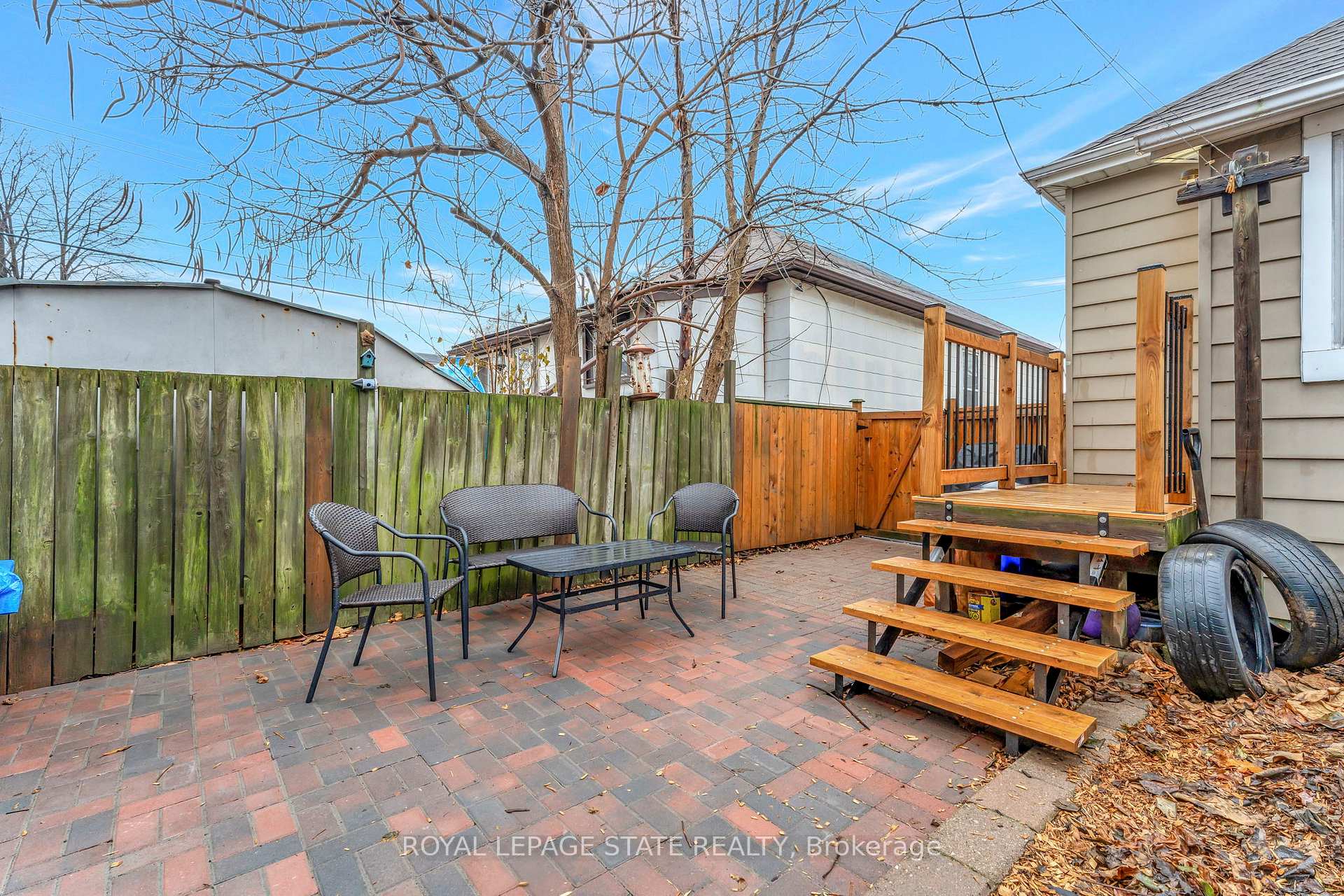 Photo 21 of 62 Houghton Avenue N, Hamilton, Crown Point — HOMEH