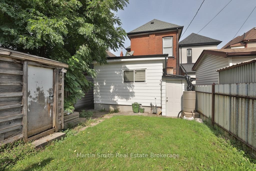 Photo 46 of 456 King William Street, Hamilton, Landsdale — HOMEH