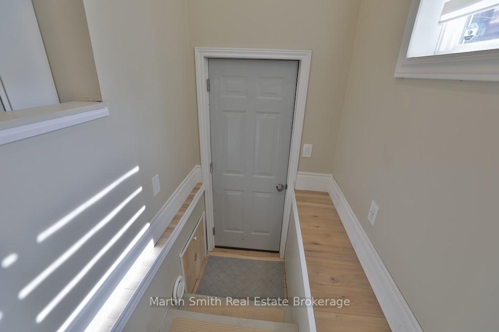 Photo 16 of 456 King William Street, Hamilton, Landsdale — HOMEH