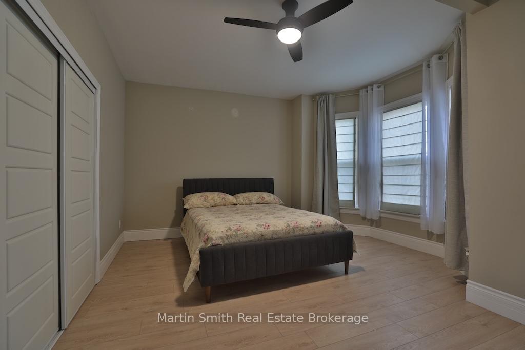 Photo 19 of 456 King William Street, Hamilton, Landsdale — HOMEH