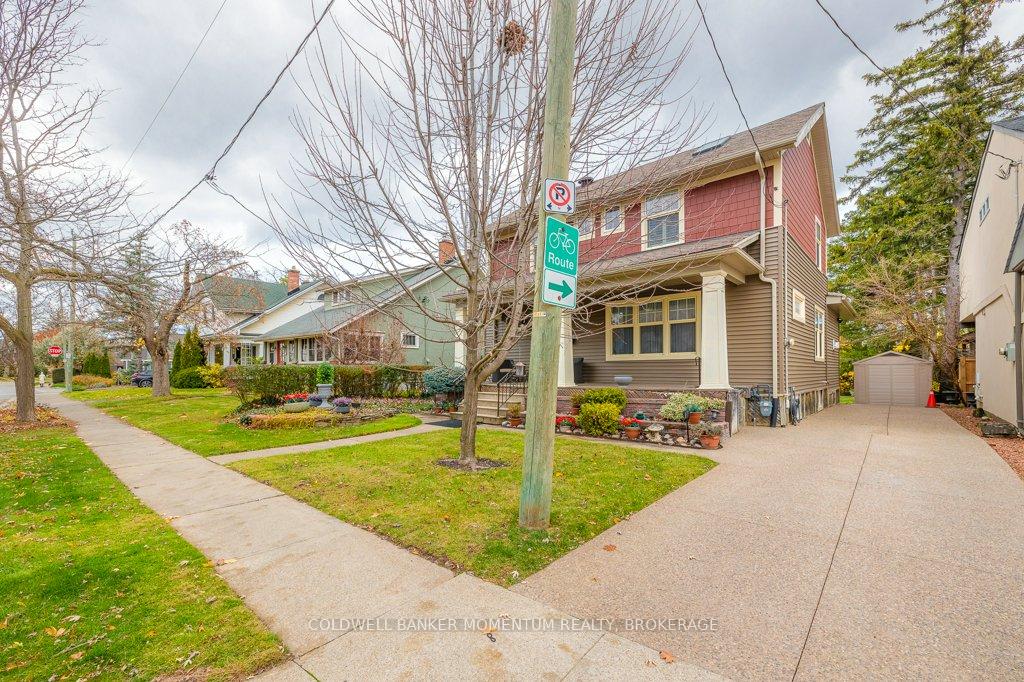 Photo 4 of 43 South Drive S, St. Catharines, Old Glenridge — HOMEH