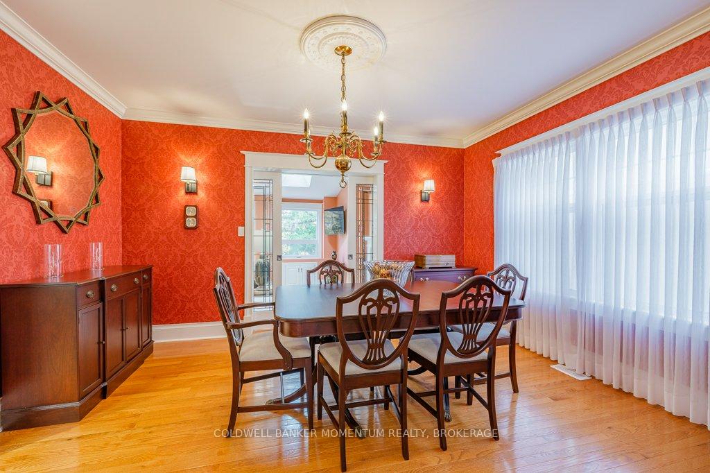 Photo 11 of 43 South Drive S, St. Catharines, Old Glenridge — HOMEH