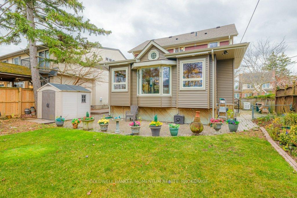 Photo 25 of 43 South Drive S, St. Catharines, Old Glenridge — HOMEH