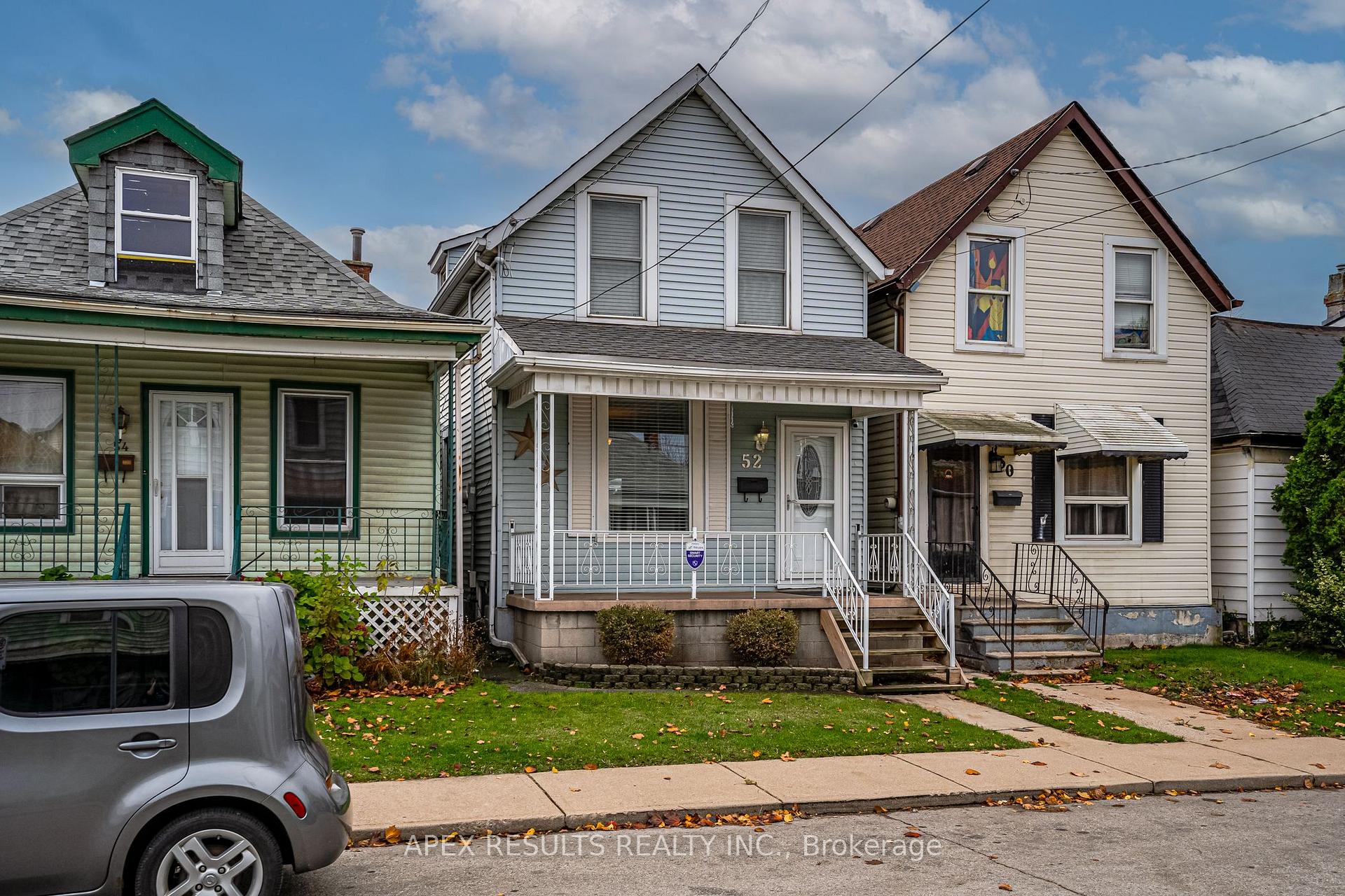 Photo 2 of 52 Mayflower Avenue, Hamilton, Crown Point — HOMEH