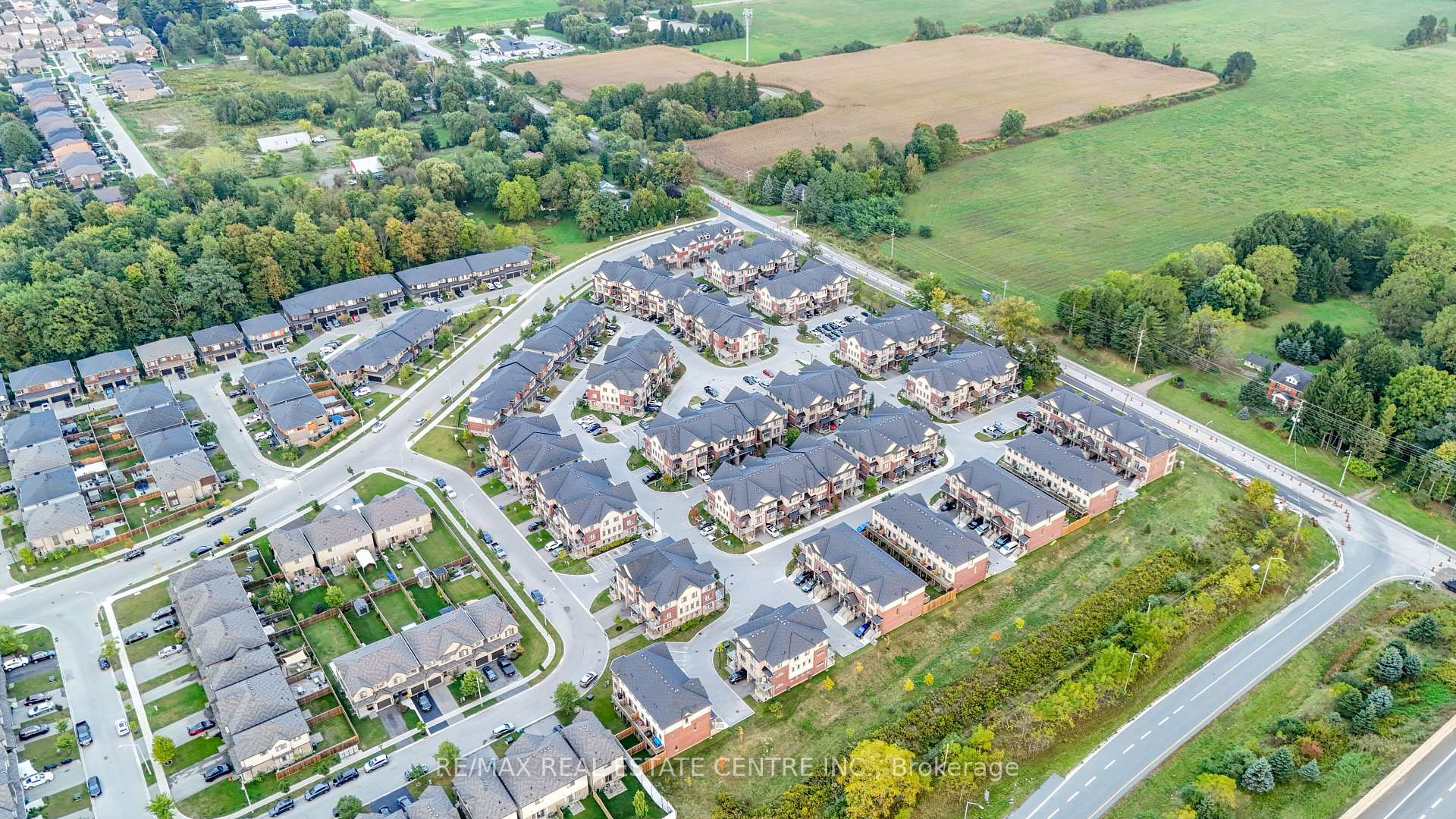 Photo 4 of 2 Near Lane, Hamilton, Ancaster — HOMEH