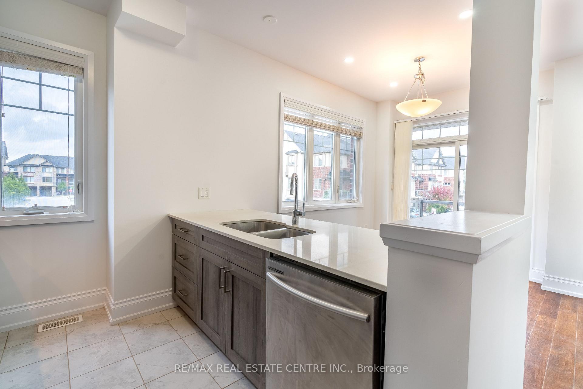Photo 21 of 2 Near Lane, Hamilton, Ancaster — HOMEH