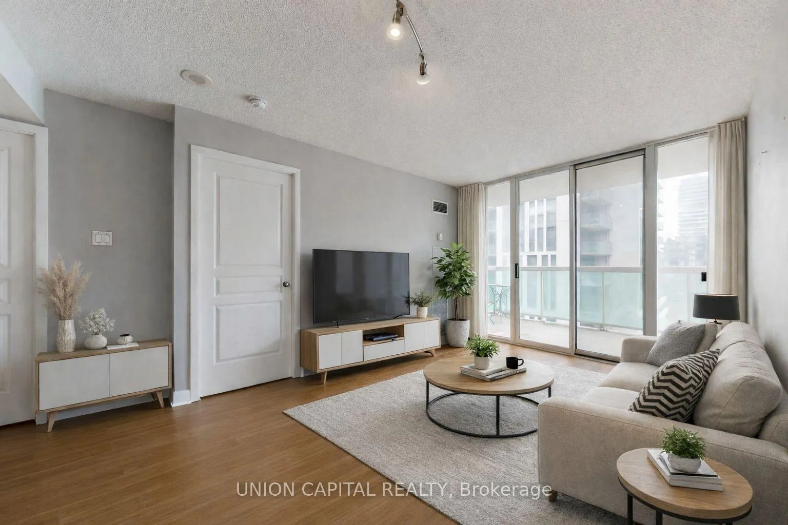 Photo 6 of Unit 1110, 323 Richmond Street E, Toronto, Moss Park — HOMEH