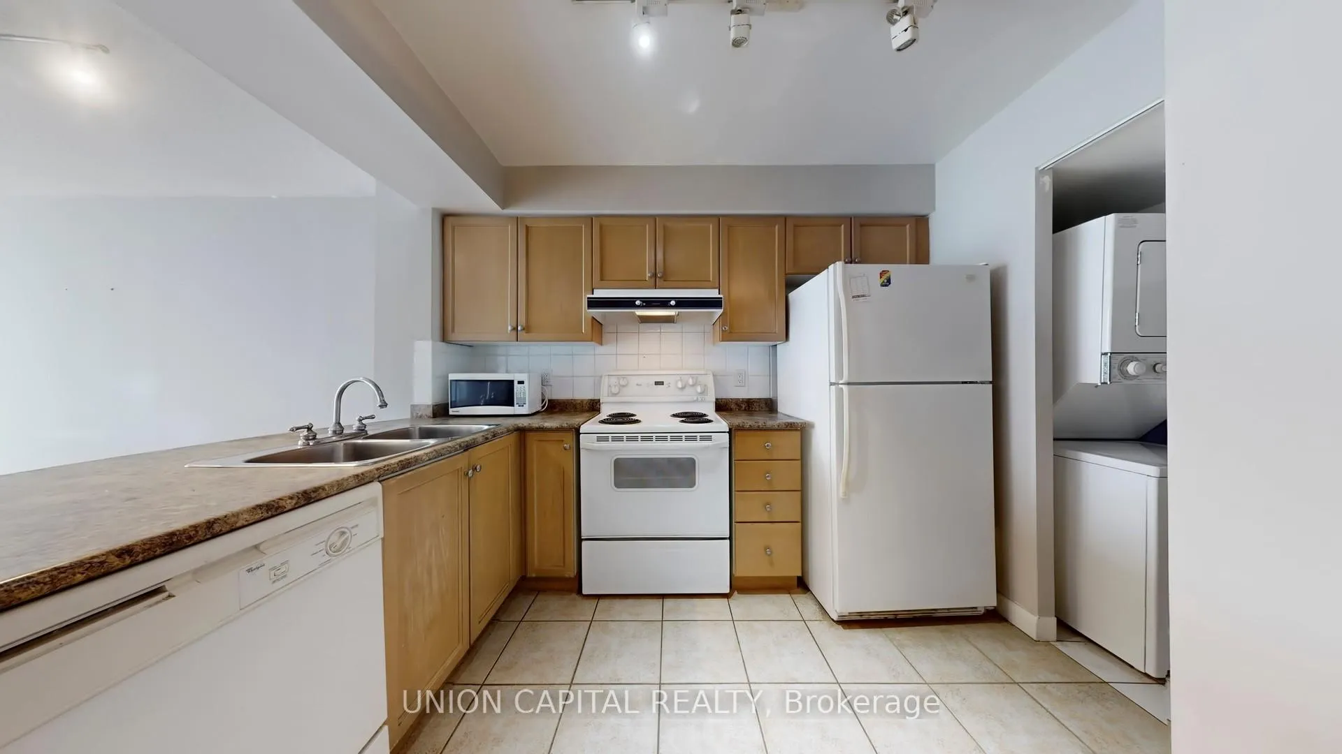 Photo 13 of Unit 1110, 323 Richmond Street E, Toronto, Moss Park — HOMEH