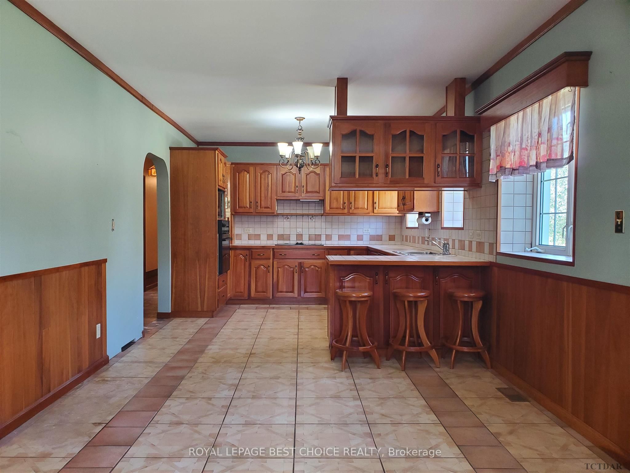 Photo 9 of 166015 Mini Farm Road, Armstrong, Earlton — HOMEH
