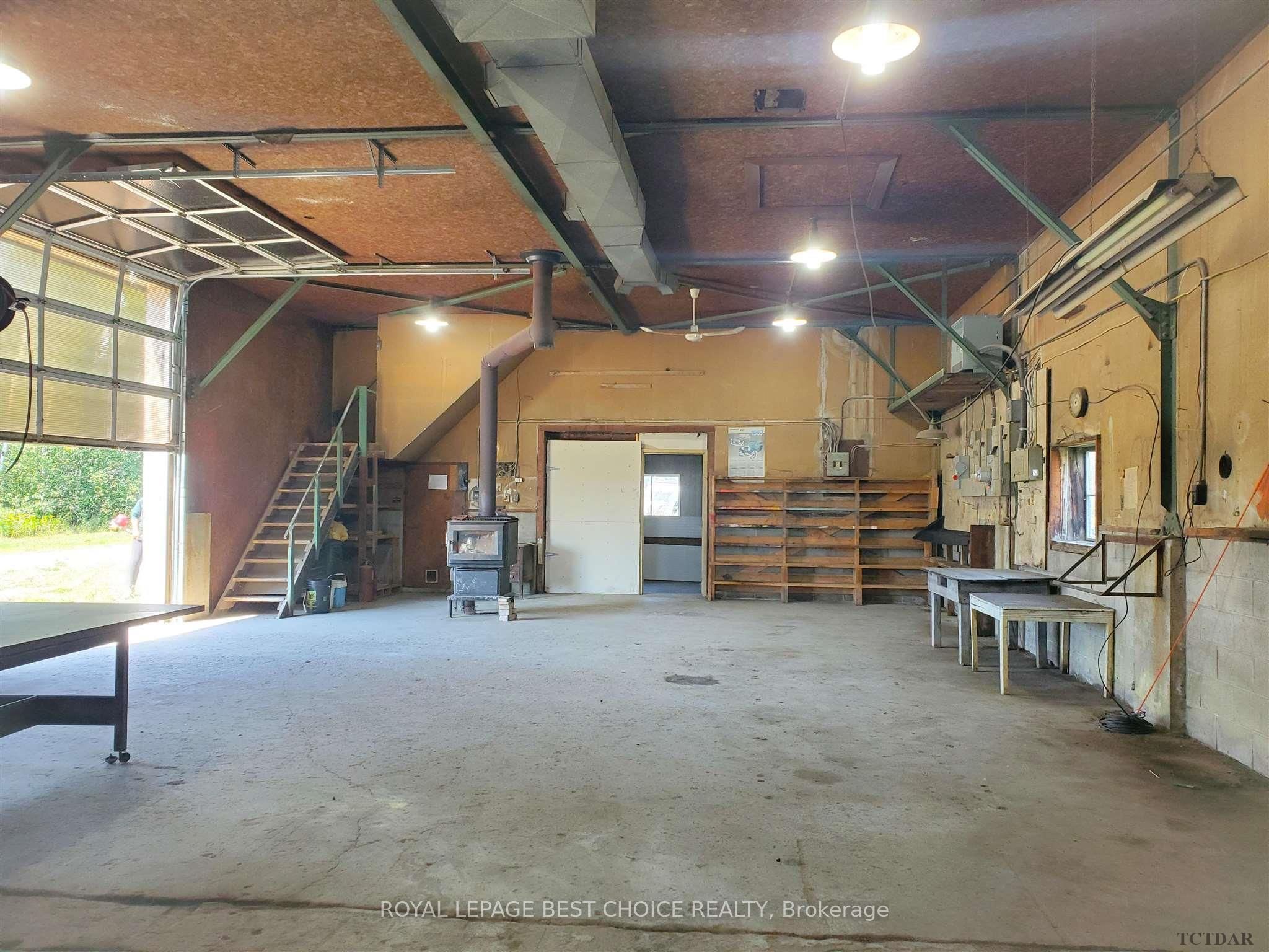 Photo 54 of 166015 Mini Farm Road, Armstrong, Earlton — HOMEH