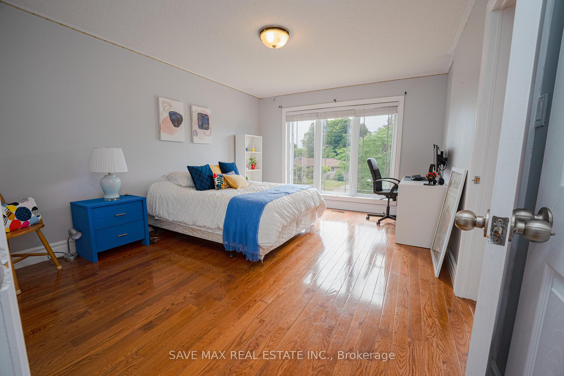 Photo 23 of 656 Geneva Street, St. Catharines, Lakeshore — HOMEH