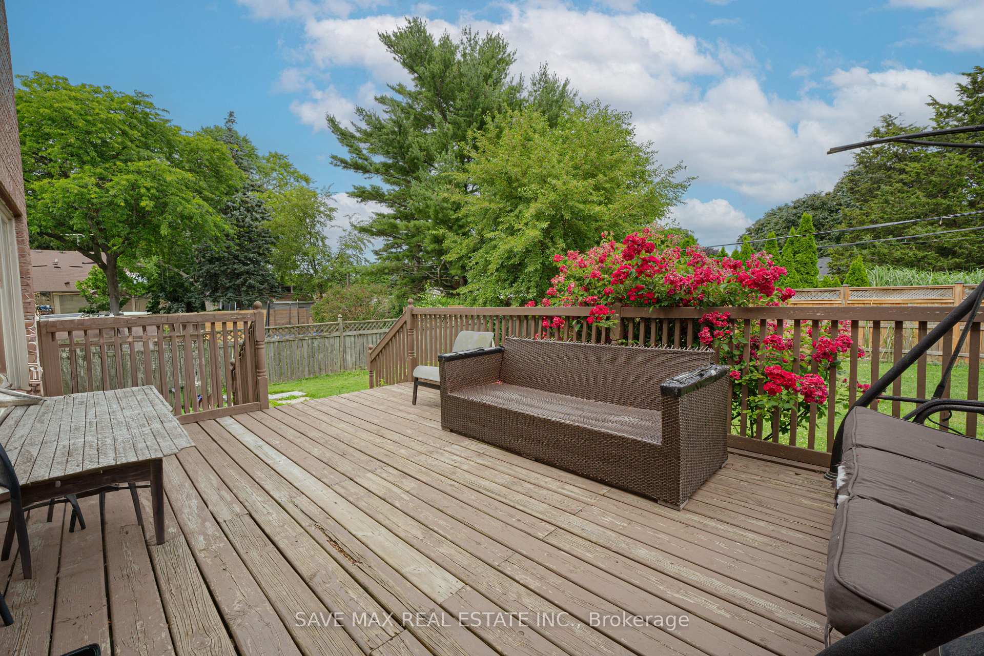 Photo 37 of 656 Geneva Street, St. Catharines, Lakeshore — HOMEH