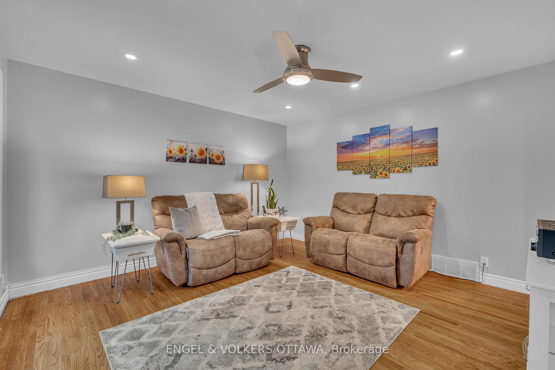Photo 3 of 4690 Thunder Road, Ottawa, Carlsbad Springs — HOMEH