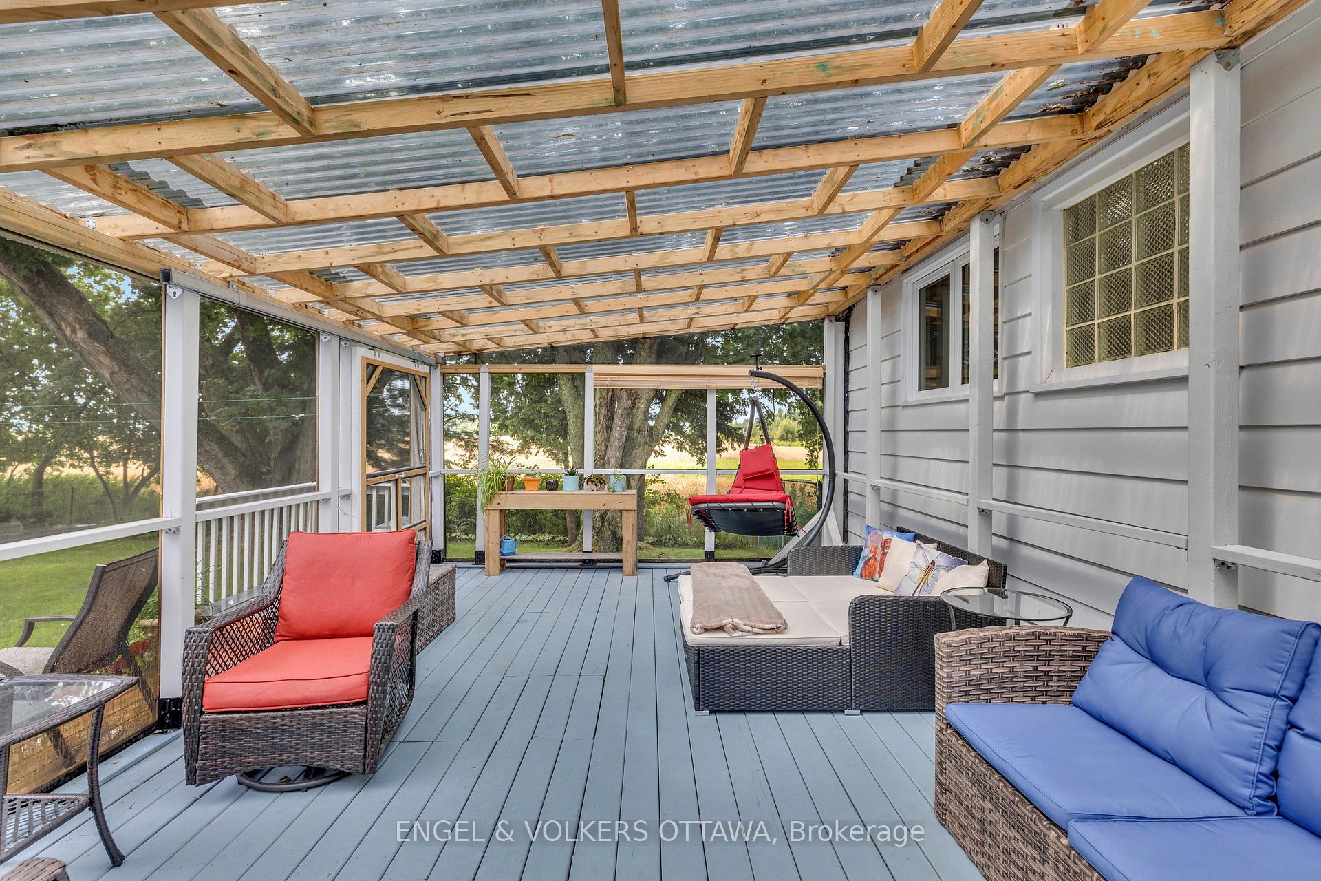 Photo 21 of 4690 Thunder Road, Ottawa, Carlsbad Springs — HOMEH