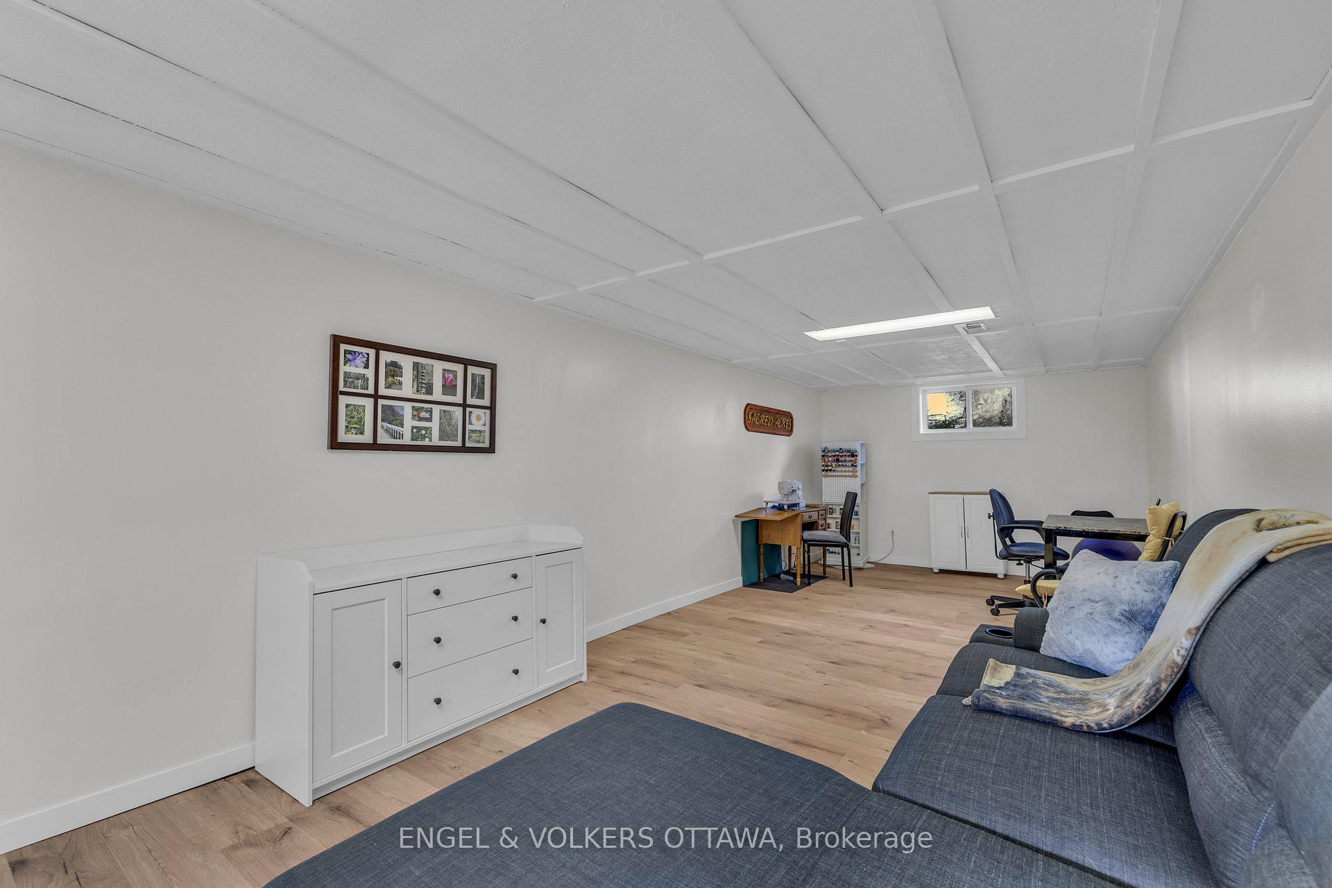 Photo 27 of 4690 Thunder Road, Ottawa, Carlsbad Springs — HOMEH