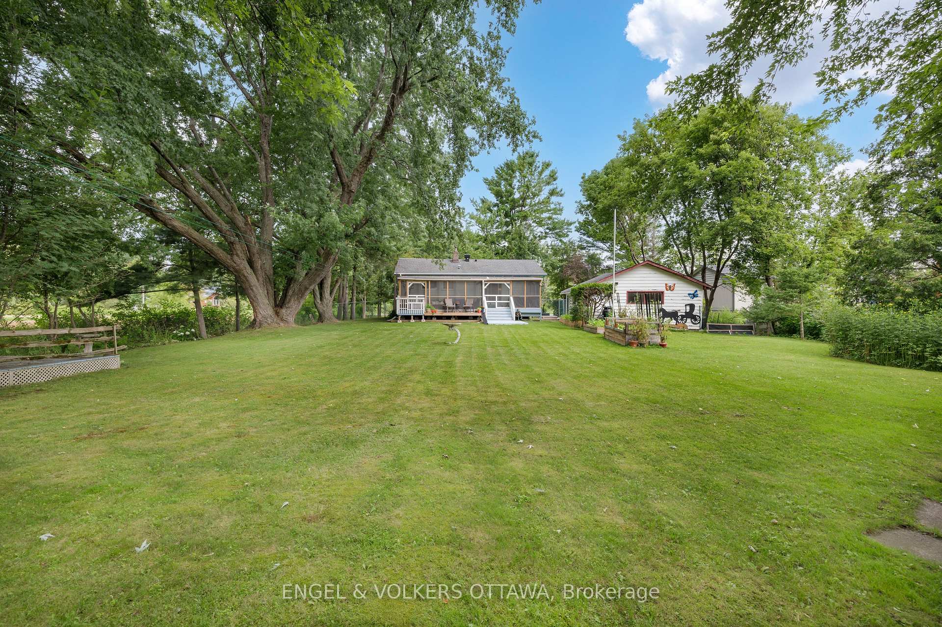 Photo 30 of 4690 Thunder Road, Ottawa, Carlsbad Springs — HOMEH