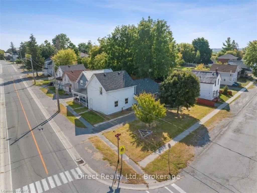 Photo 2 of 248 Dundas Street, Deseronto, Deseronto (Town) — HOMEH