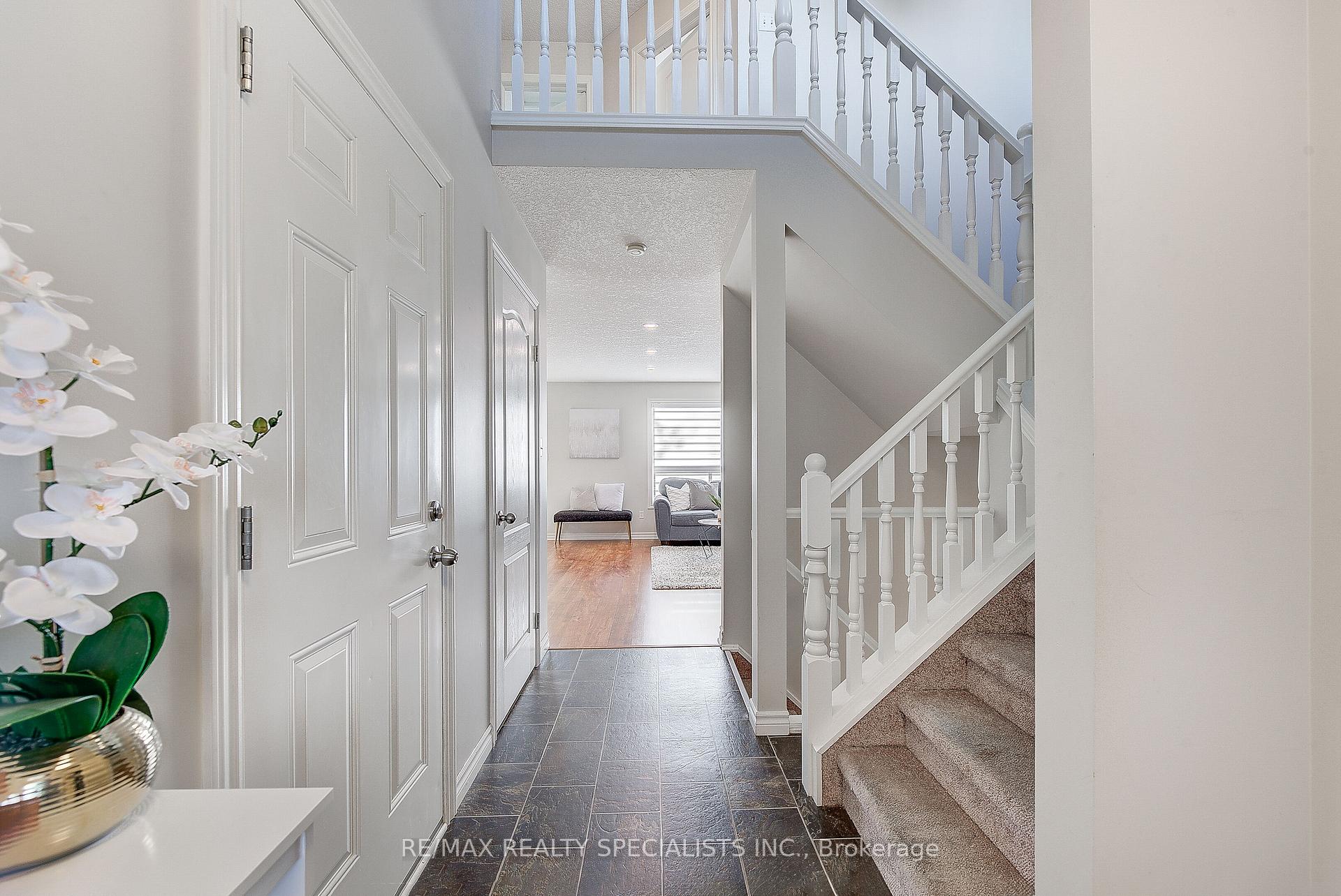 Photo 10 of 62 Greenway Boulevard, St. Thomas — HOMEH