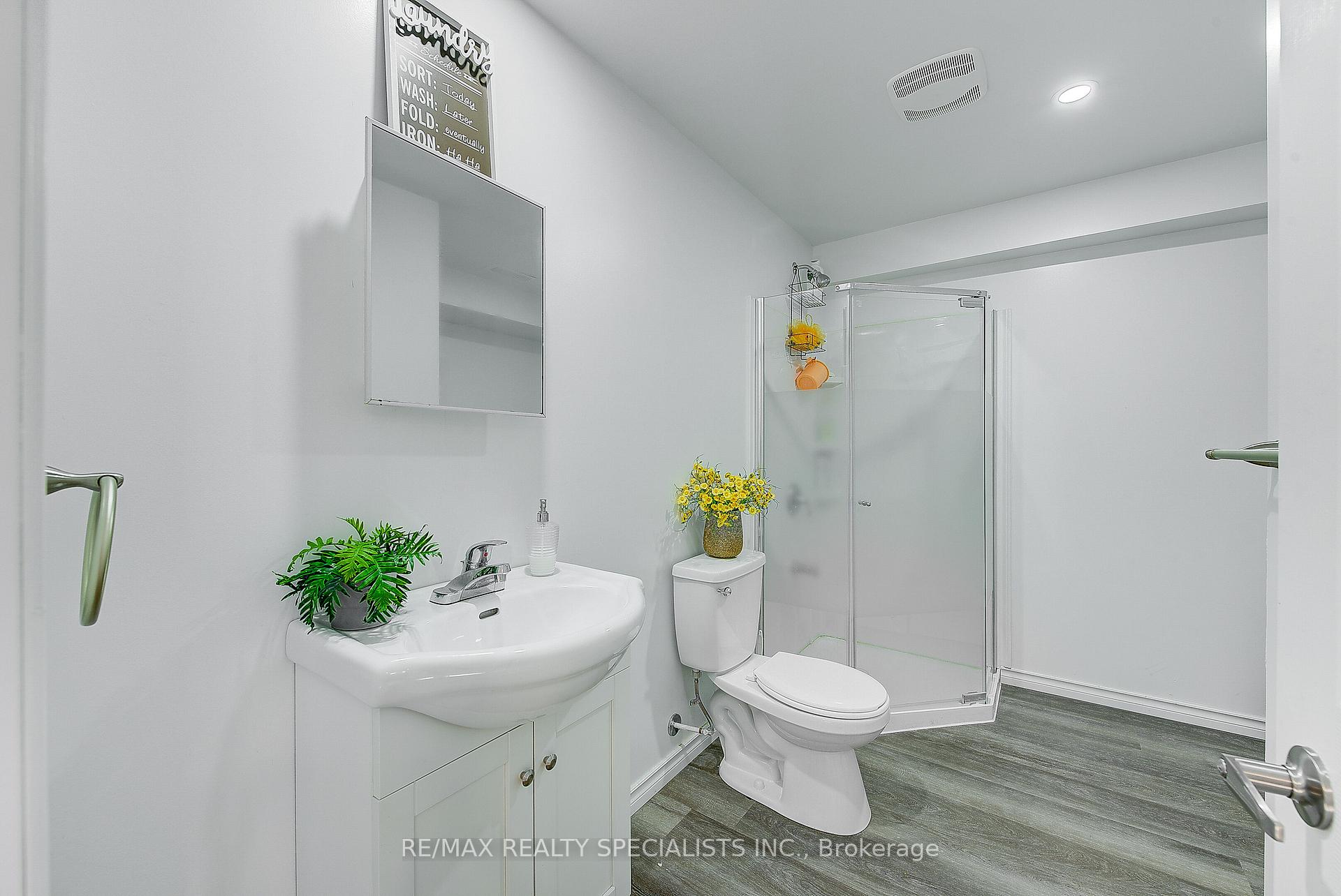 Photo 25 of 62 Greenway Boulevard, St. Thomas — HOMEH