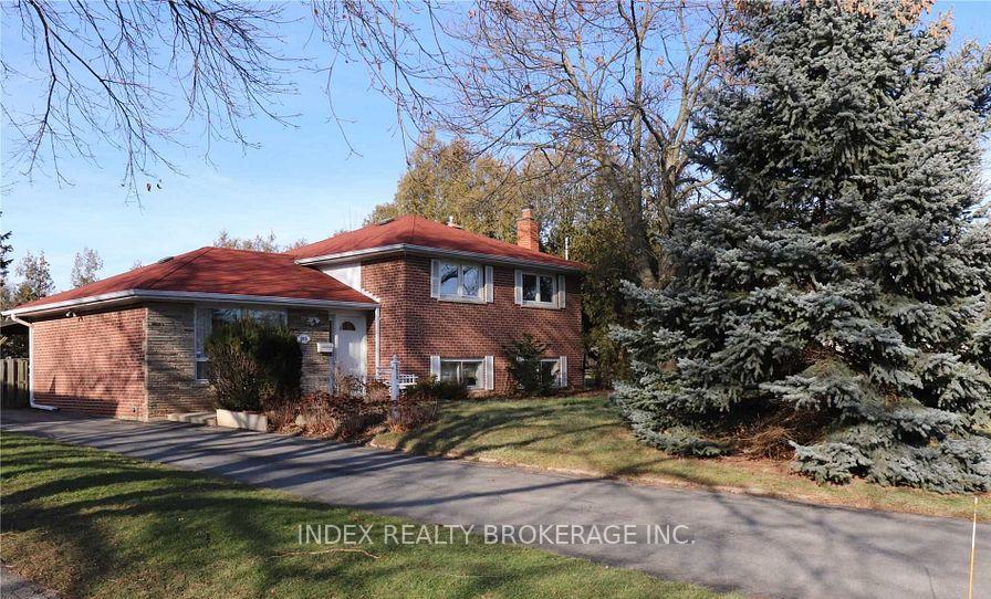 Front of 2075 Seabrook Drive