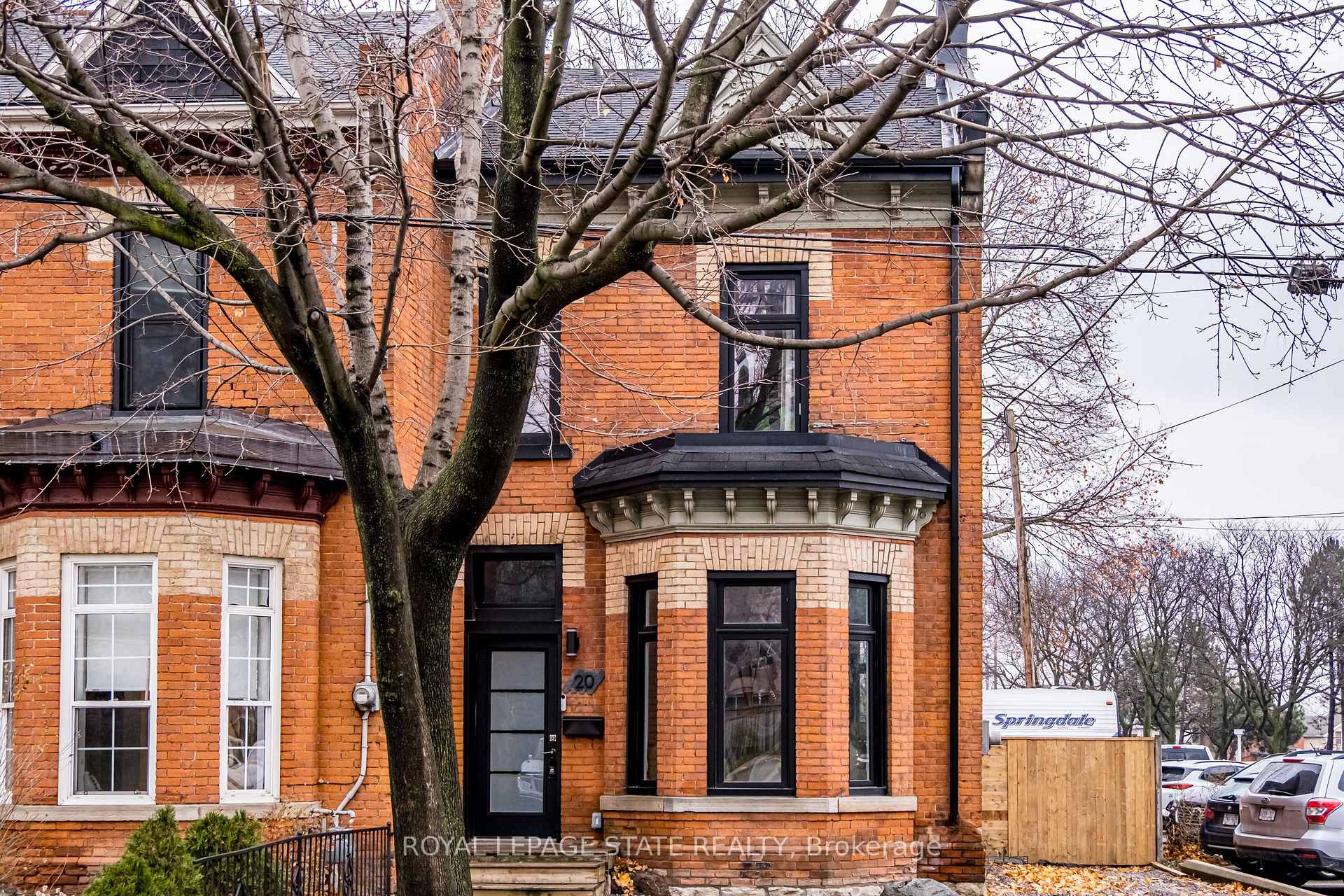 Photo 1 of 20 Peter Street, Hamilton, Central — HOMEH