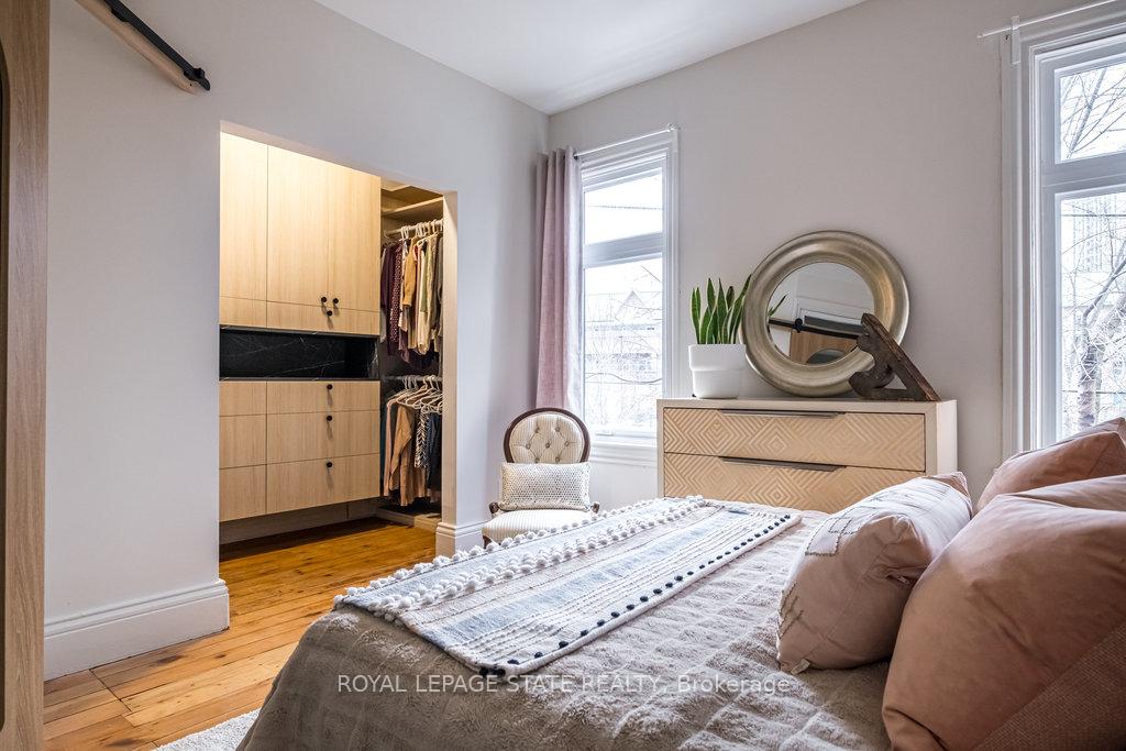 Photo 24 of 20 Peter Street, Hamilton, Central — HOMEH