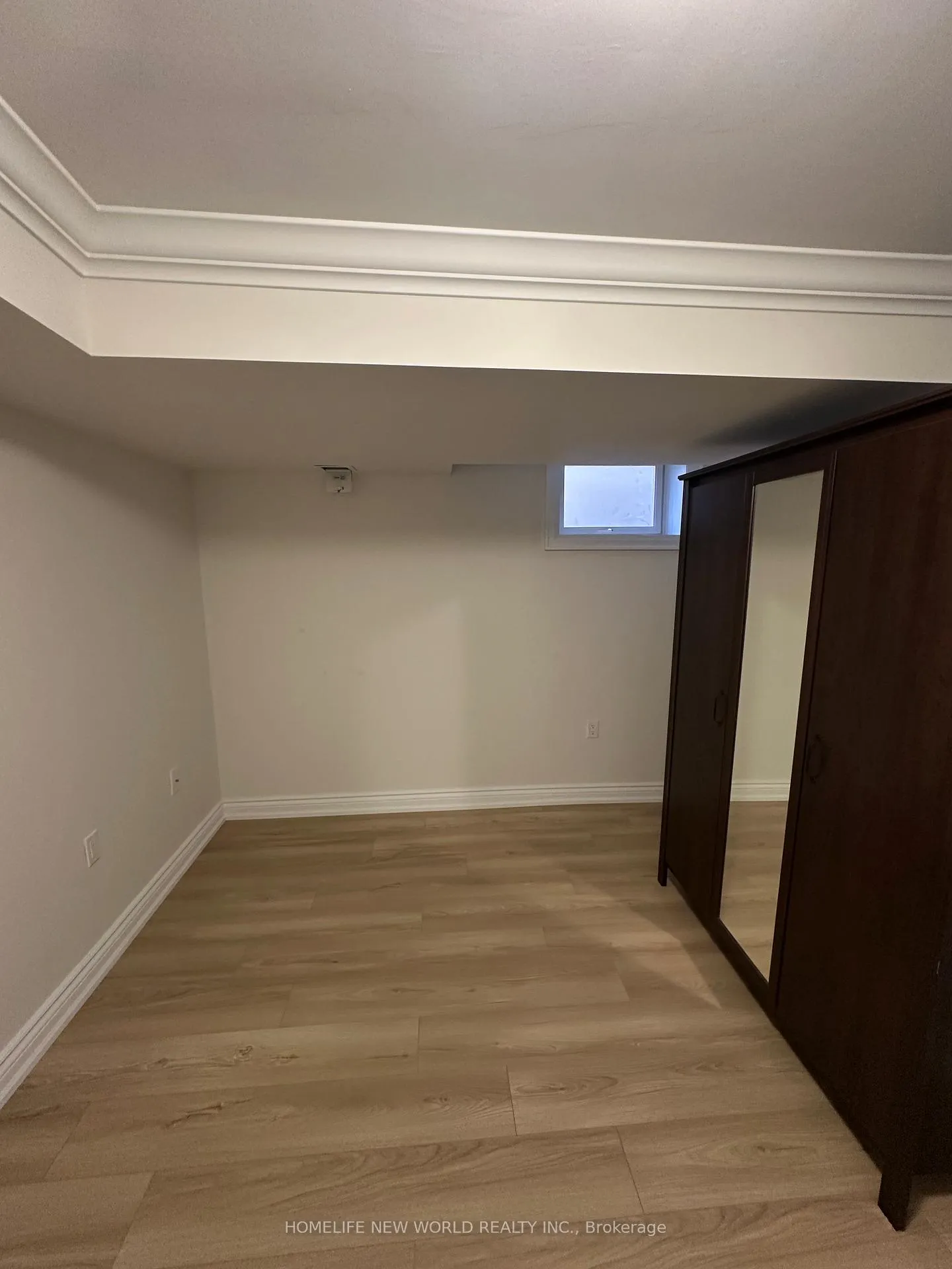 Photo 9 of Unit Bsmt, 93 Courtney Crescent, Barrie, Painswick South — HOMEH