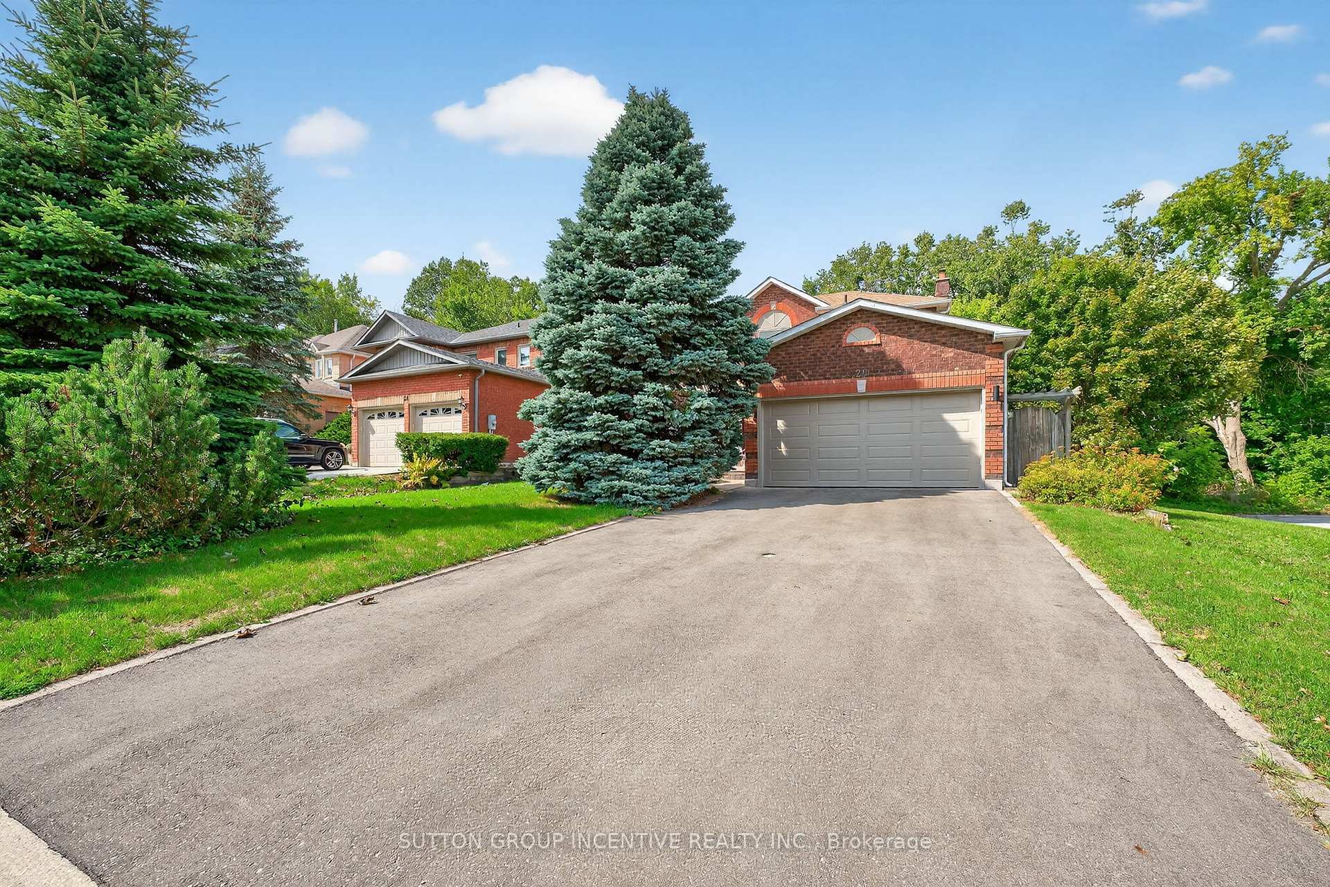 Photo 5 of 26 Peck Street, Barrie, Painswick North — HOMEH