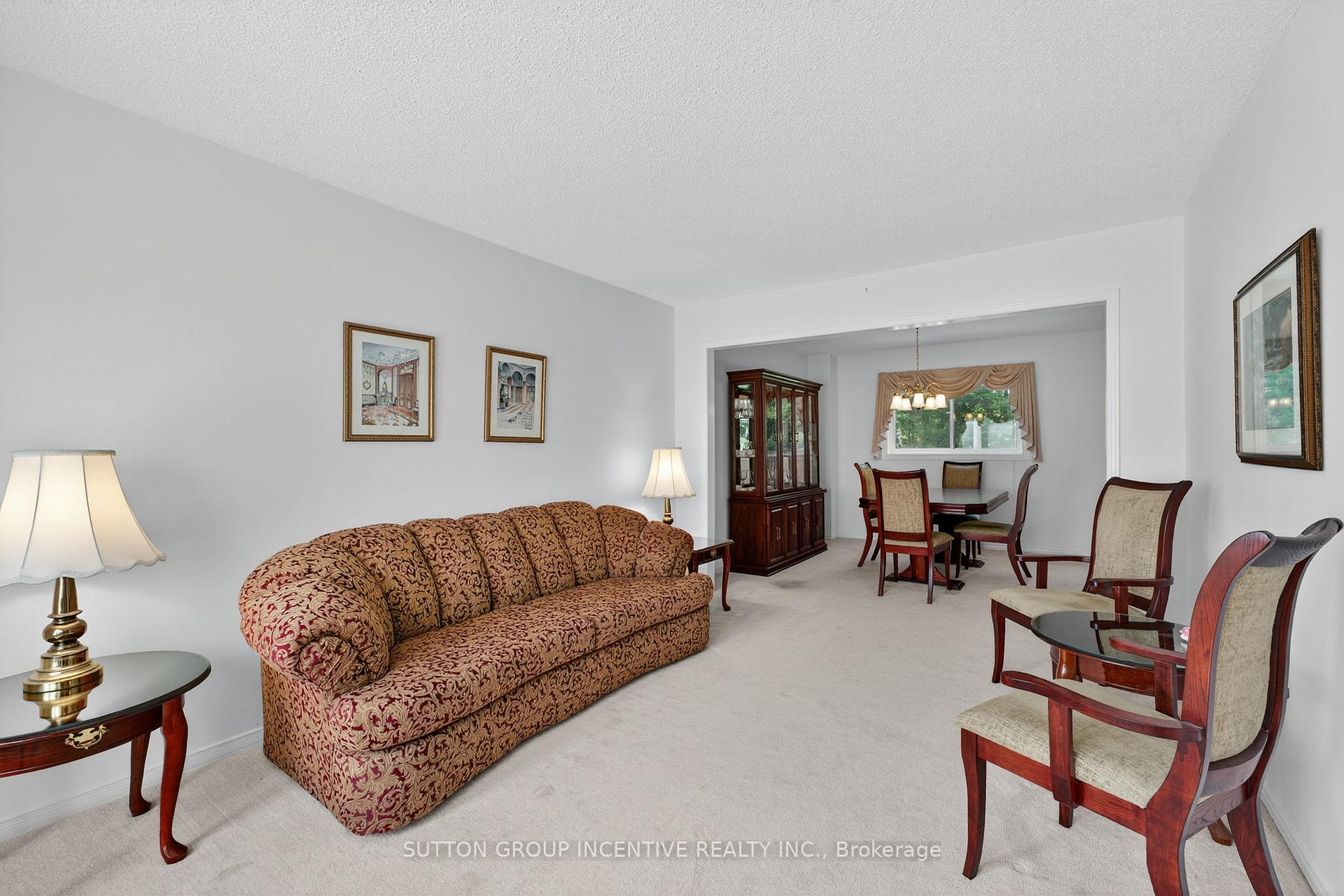 Photo 6 of 26 Peck Street, Barrie, Painswick North — HOMEH