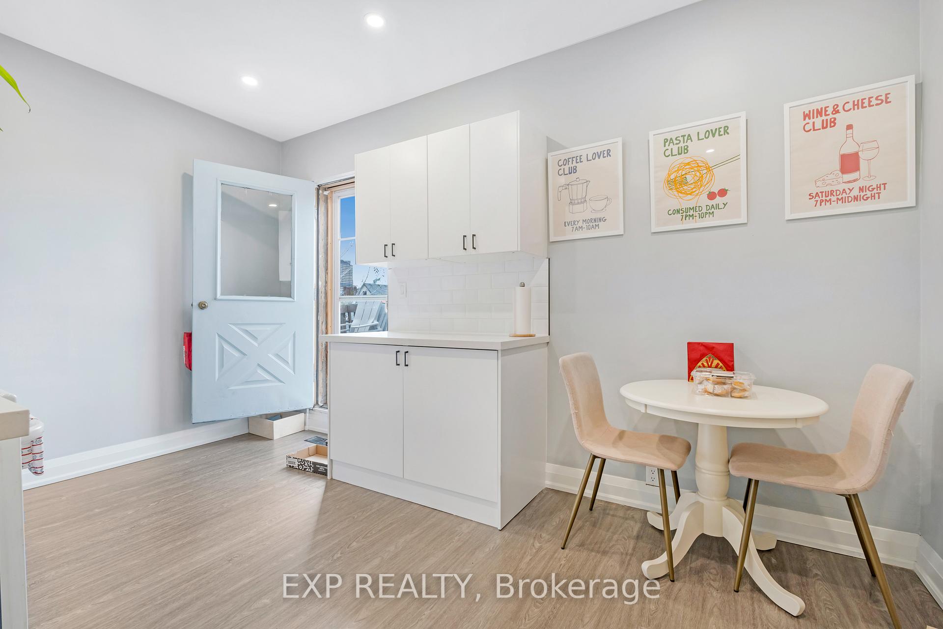 Photo 8 of 147 Elgin Street, Hamilton, Beasley — HOMEH